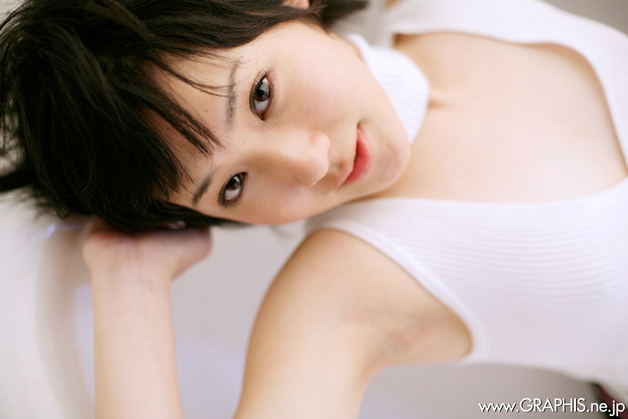 Uran Minami 南优兰  First Gravure 初脱ぎ娘-图32