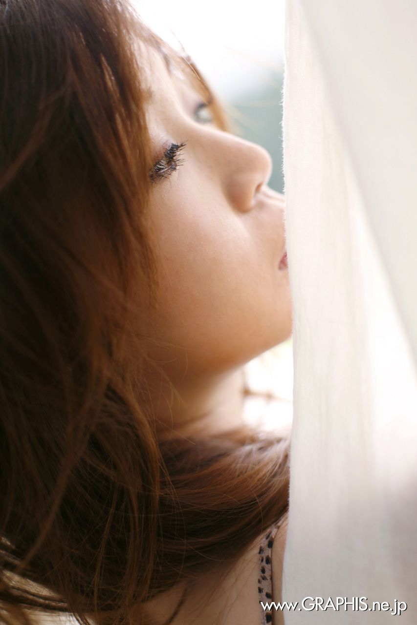 Ayumi Kobayashi 小林爱弓  First Gravure 初脱ぎ娘-图18