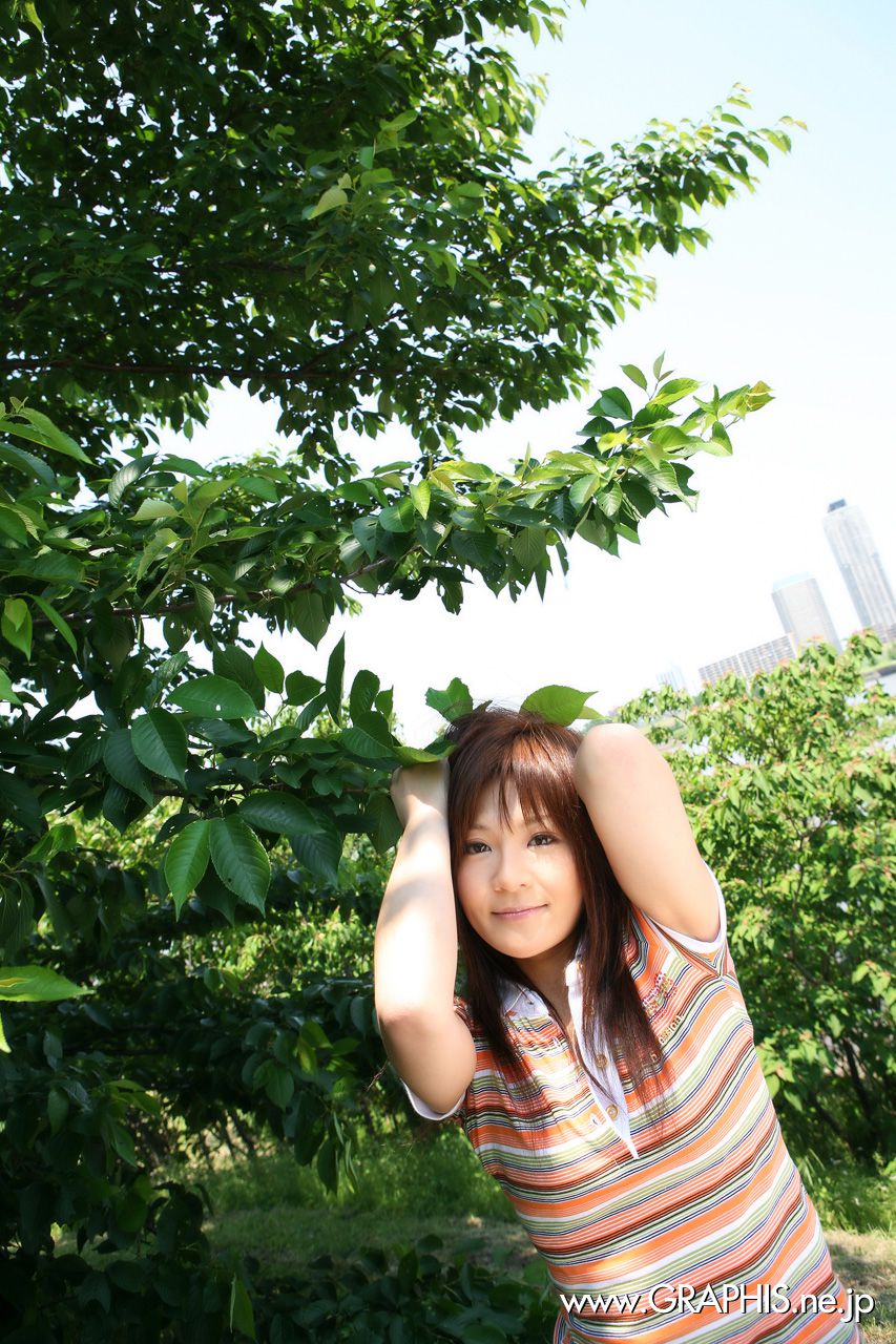 Tomomi Takahara 高原智美  First Gravure 初脱ぎ娘-图3