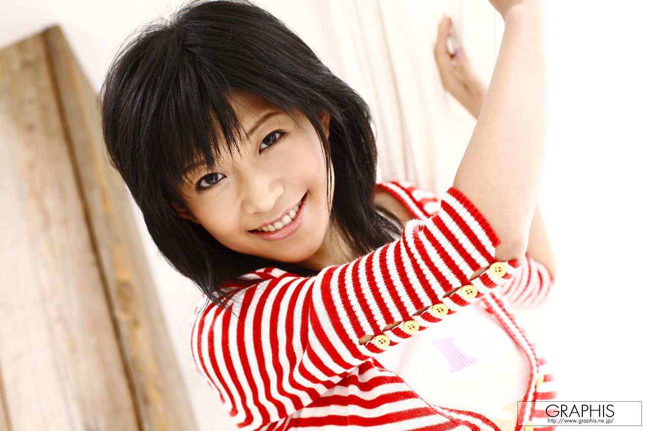 範田紗々《Natural Distance》  Gals-图1