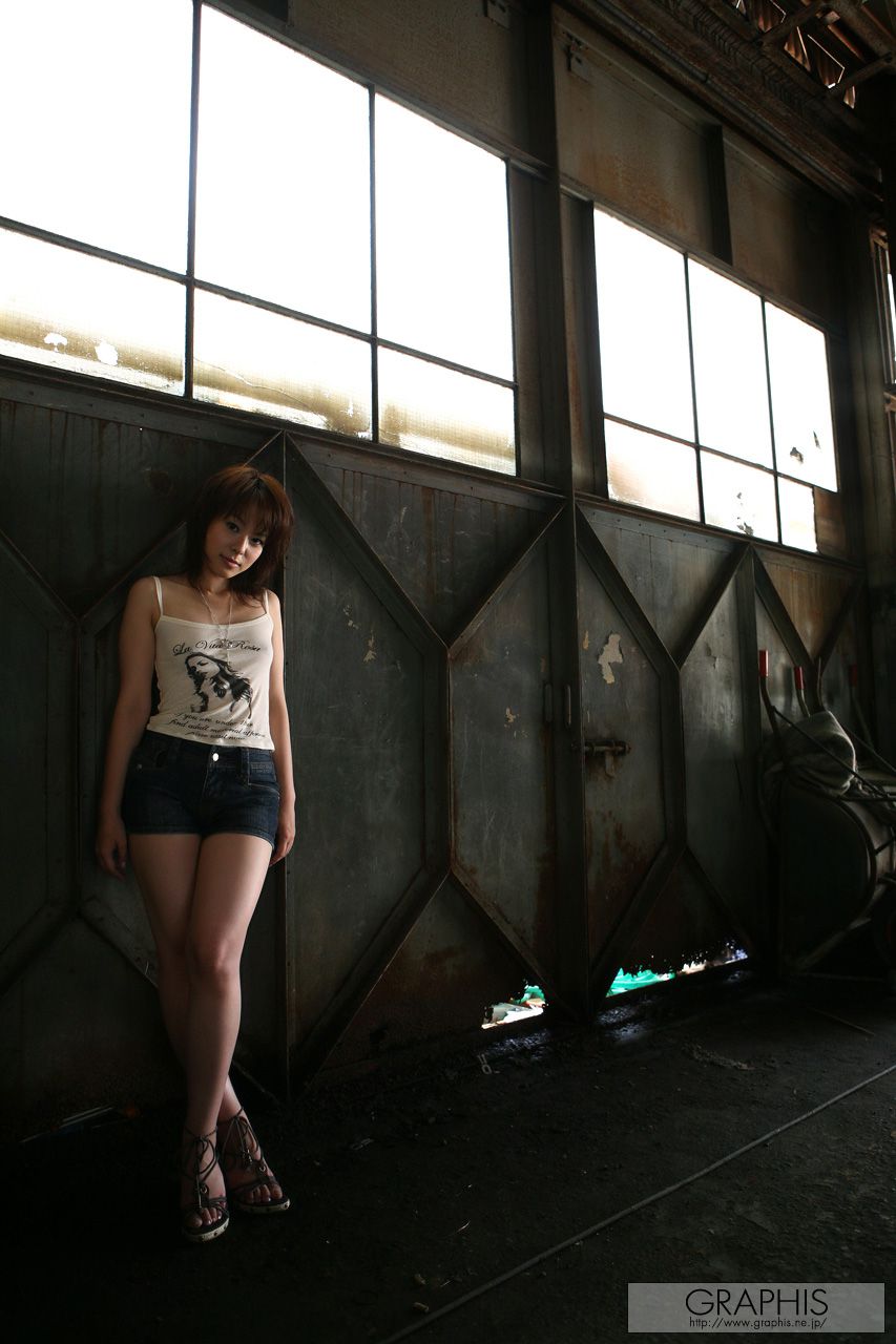 Mina Manabe 真锅美奈  First Gravure 初脱ぎ娘-图5