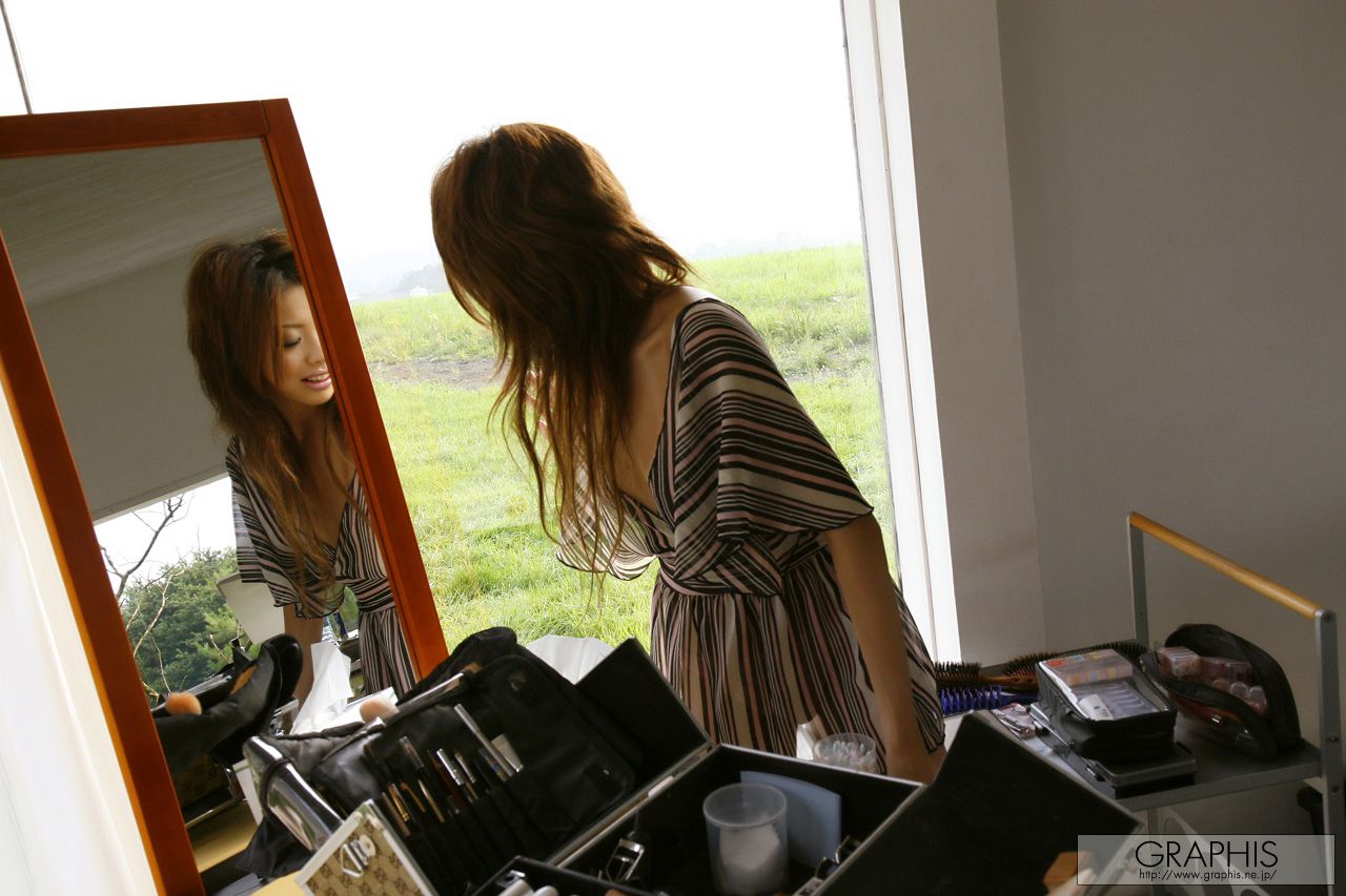 Rino Aihara 愛原梨乃  First Gravure 初脱ぎ娘-图20