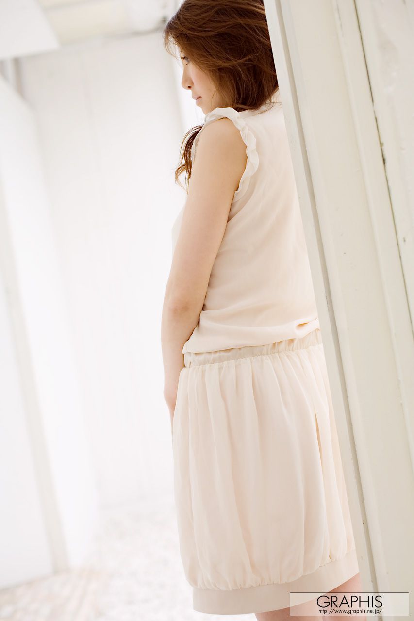 Airin 爱铃  First Gravure 初脱ぎ娘-图3