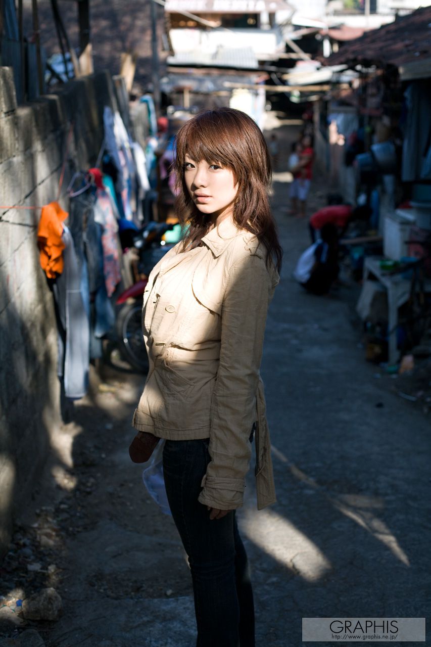 Minori Hatsune 初音みのり  First Gravure 初脱ぎ娘-图24