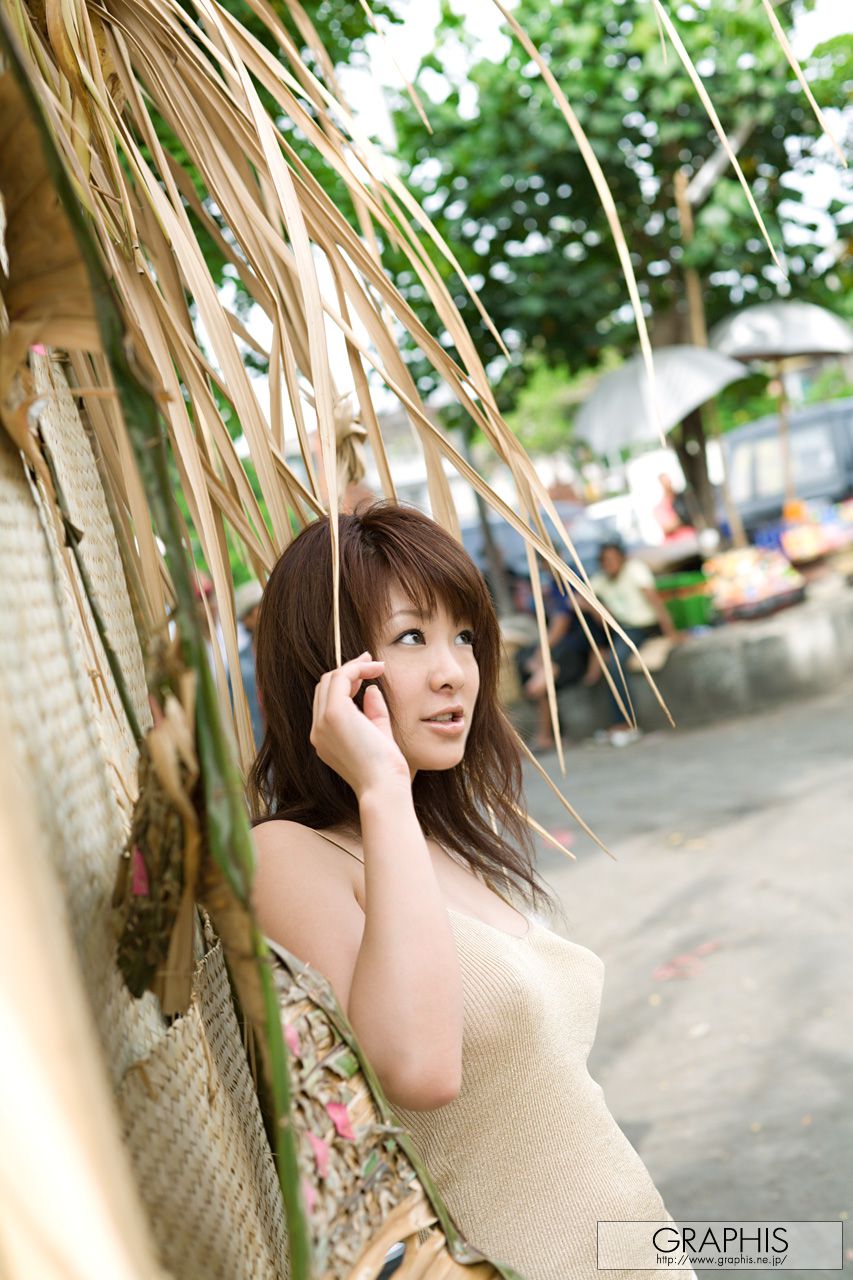 Minori Hatsune 初音みのり  First Gravure 初脱ぎ娘-图3