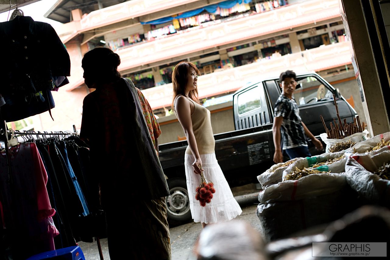 Minori Hatsune 初音みのり  First Gravure 初脱ぎ娘-图4