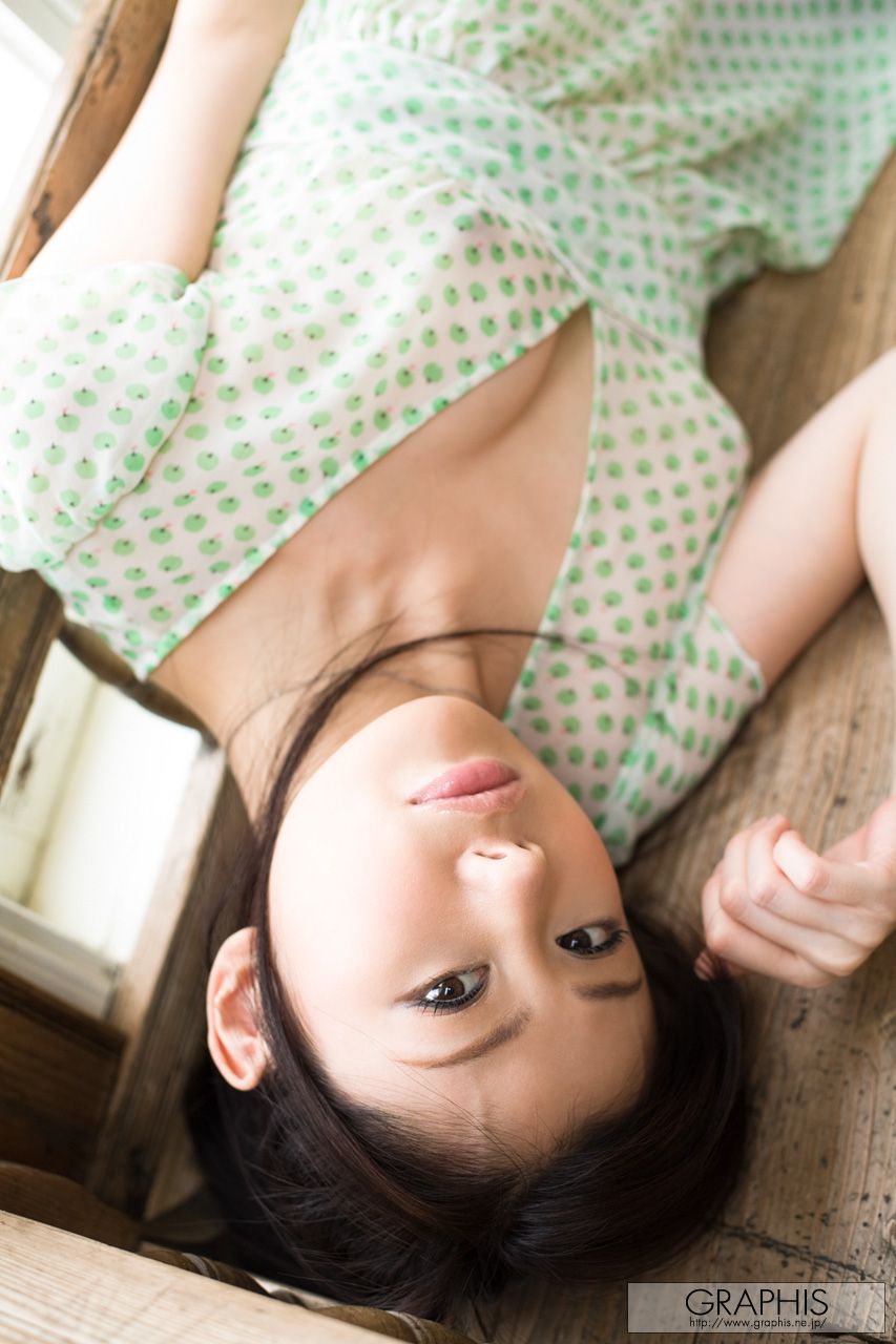 Takami Hou 北贵美  First Gravure 初脱ぎ娘-图34