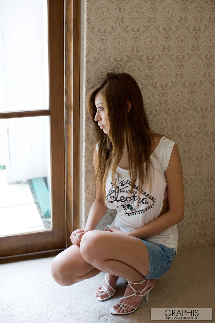 Mayumi Sendoh 千堂まゆゐ  First Gravure 初脱ぎ娘-图0