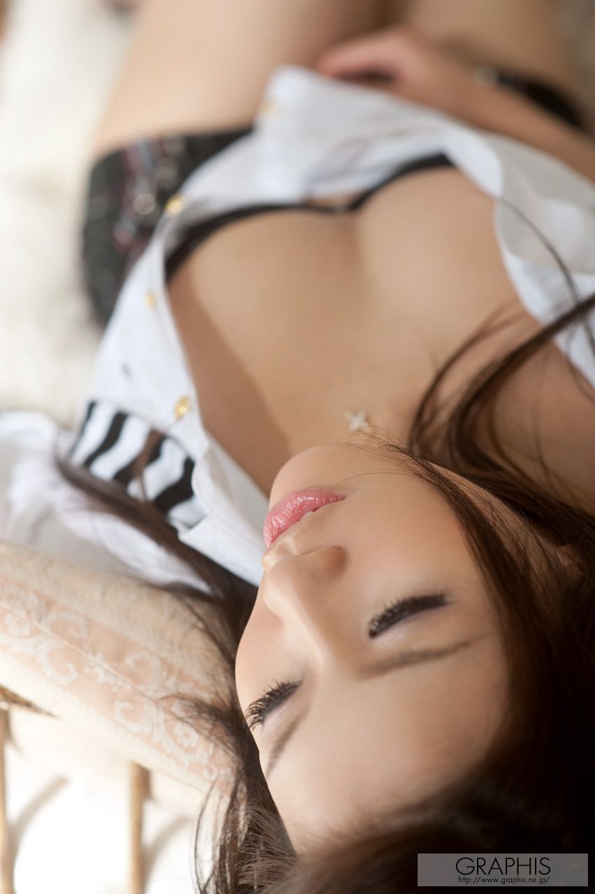 Rinka Aiuchi 爱内梨花  First Gravure 初脱ぎ娘-图14
