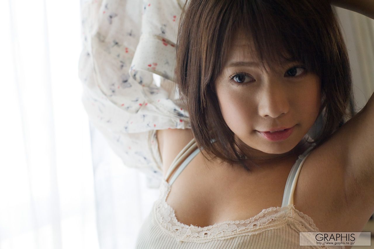 An Shinohara 篠原杏  First Gravure 初脱ぎ娘-图5