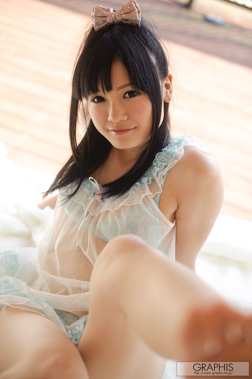 荣仓あい/荣仓爱  First Gravure 初脱ぎ娘-图34