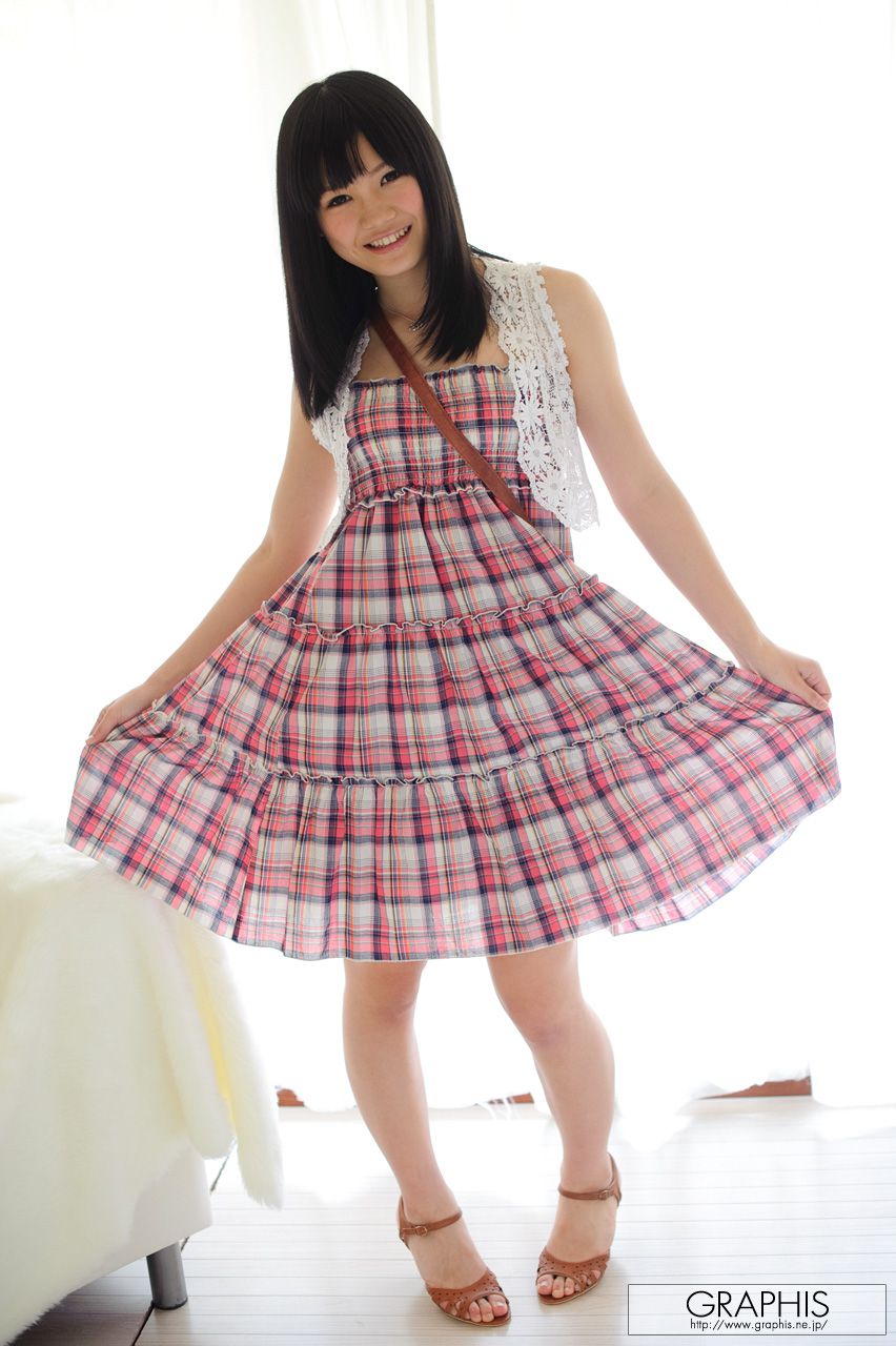 荣仓あい/荣仓爱  First Gravure 初脱ぎ娘-图4