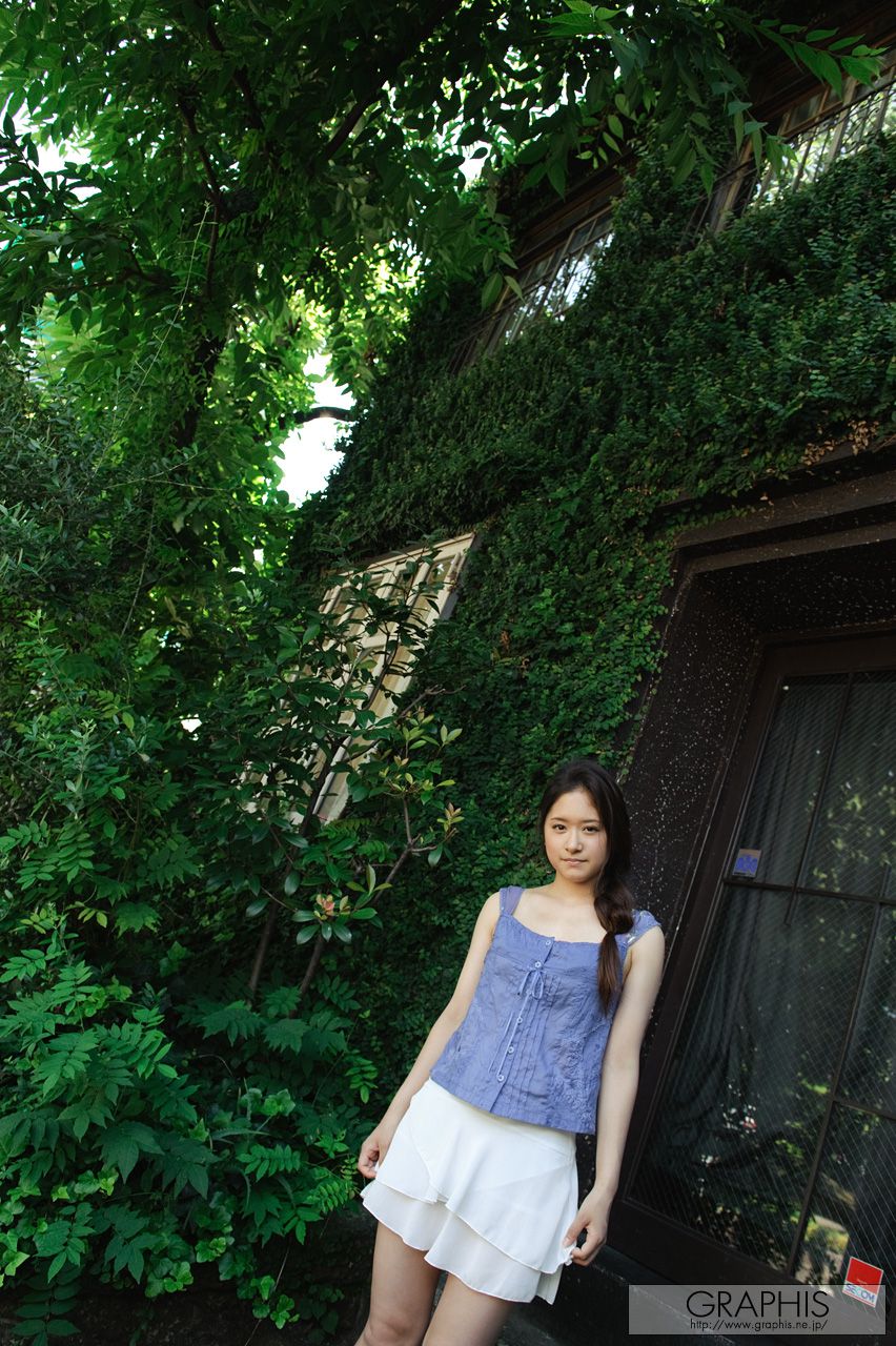 Midori Mizuno 水野碧  First Gravure 初脱ぎ娘-图0