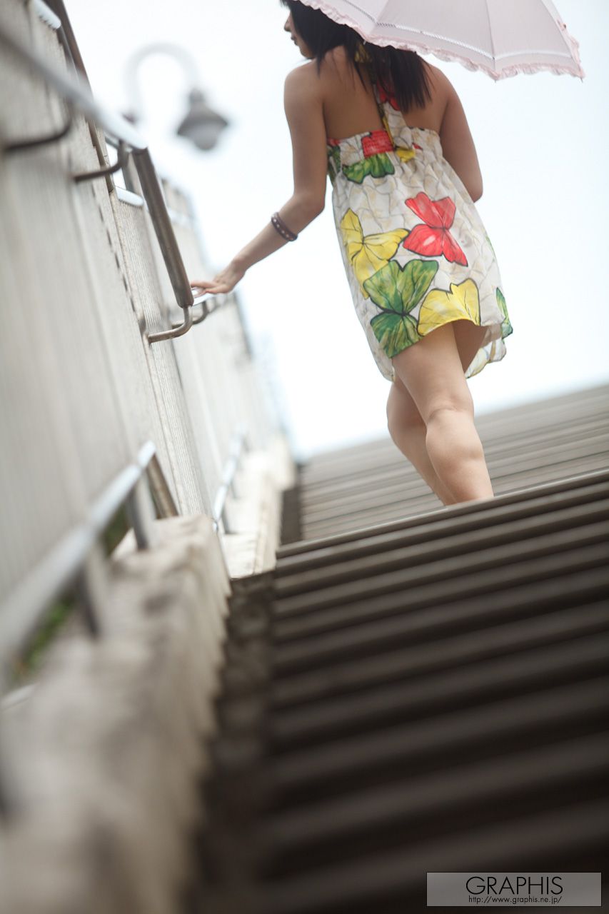 由爱可奈《The More Radical》  Gals-图1