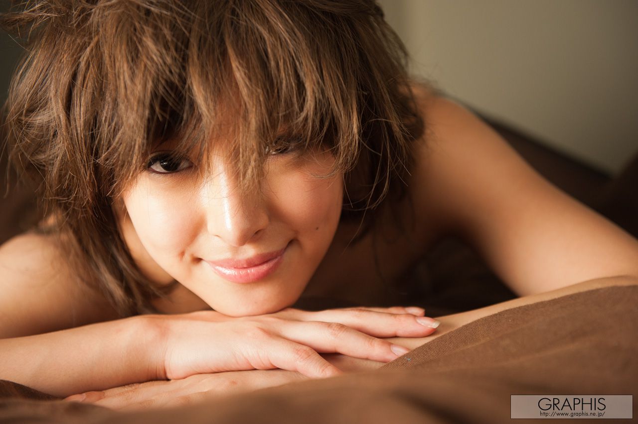 Nana Ninomiya 二宮ナナ  First Gravure 初脱ぎ娘-图30