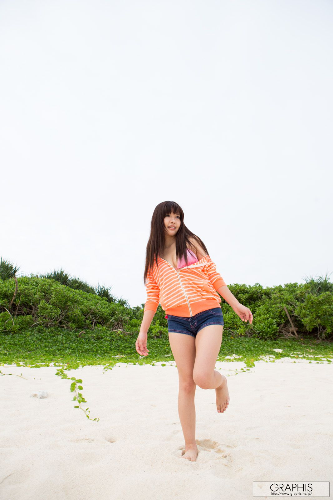 葉山めい/叶山芽衣  First Gravure 初脱ぎ娘-图4