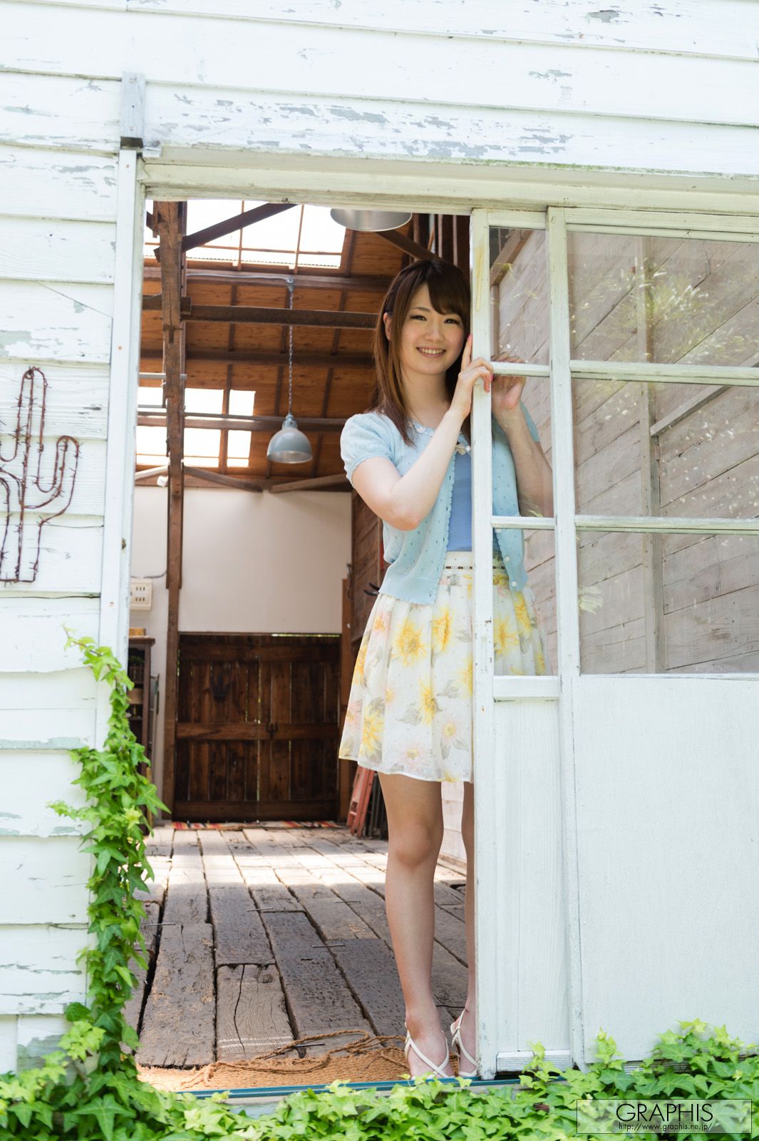 西川ゆい/西川结衣  First Gravure 初脱ぎ娘-图3