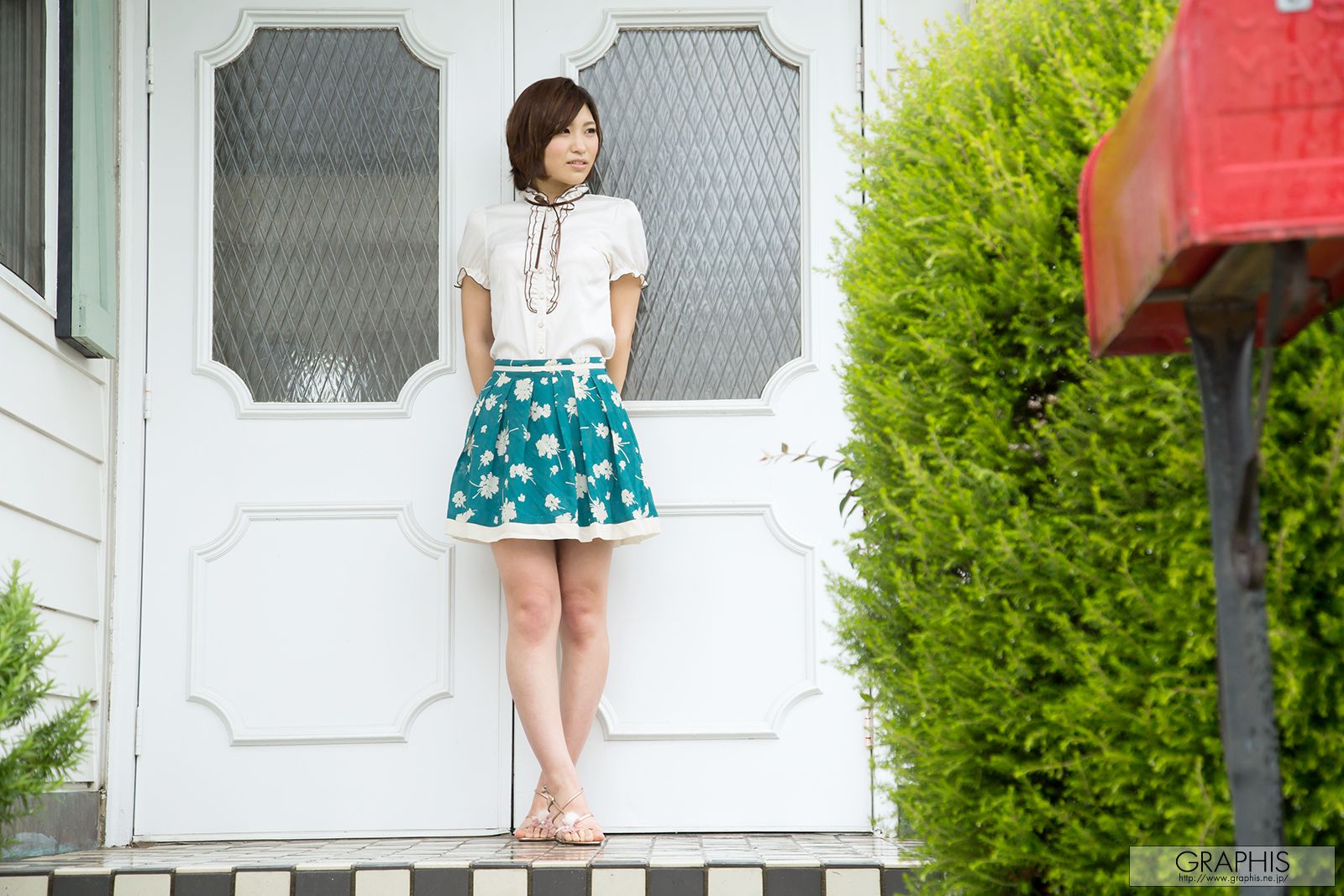 夏希みなみ/夏希南  First Gravure 初脱ぎ娘-图0