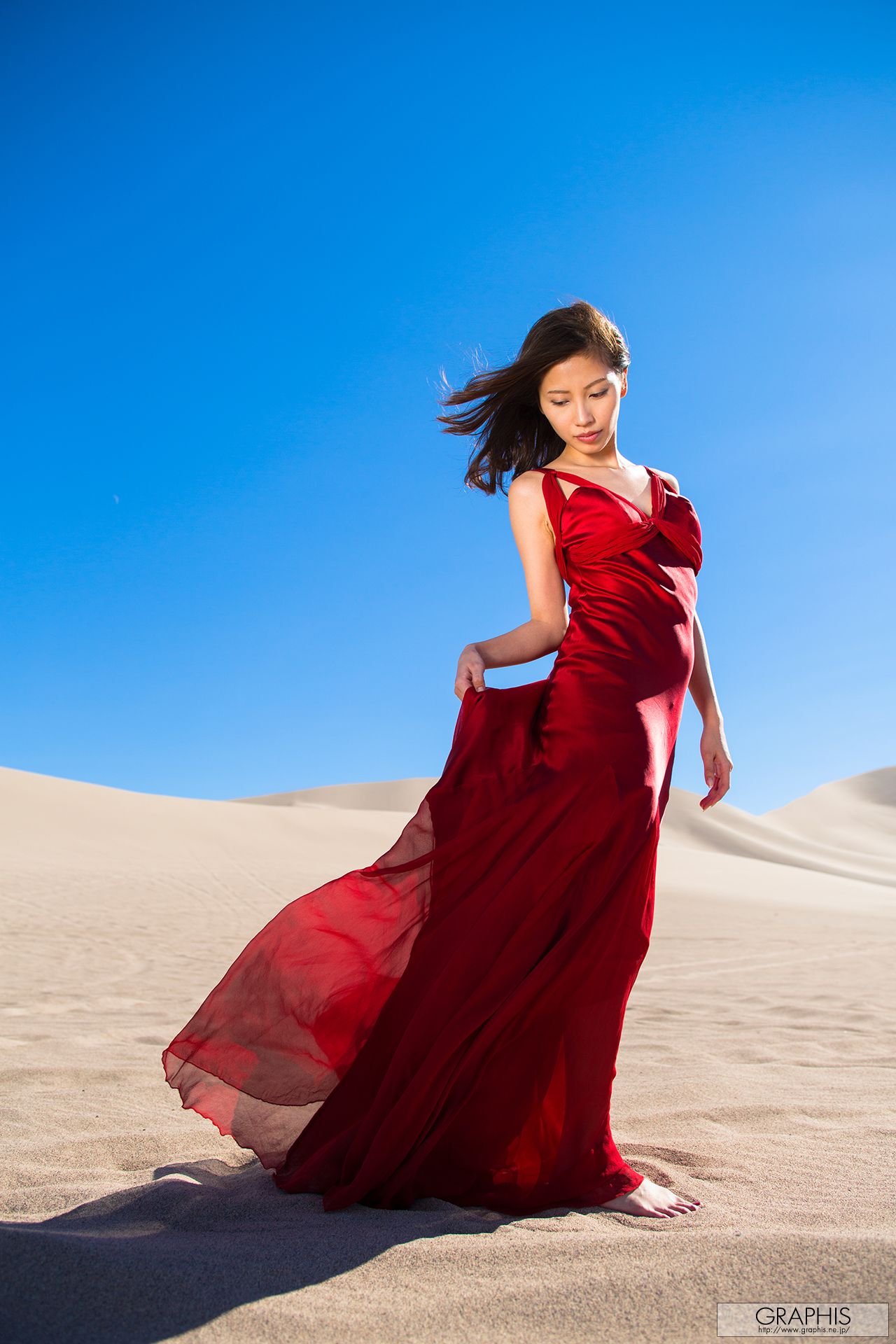 横山美雪《Snow Globe》  Special Contents-图1