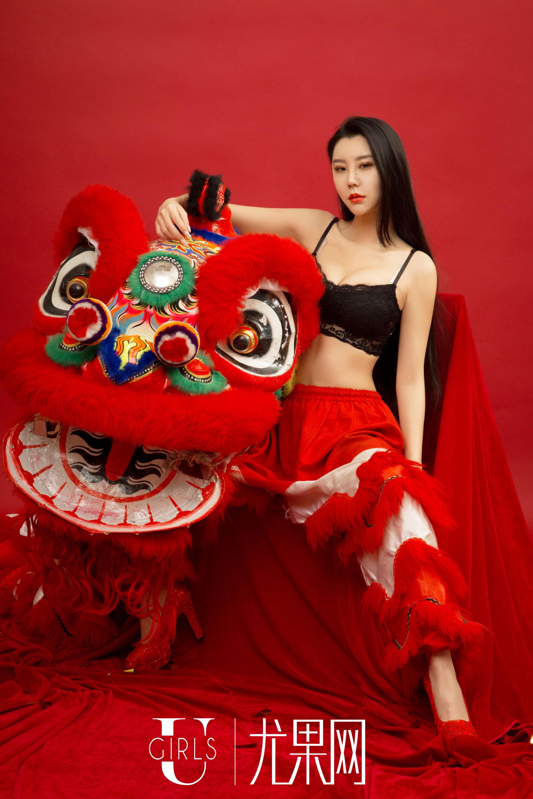U245 宁然、Mikka、施诗《鸡祥如意》新年主题写真大片-图1