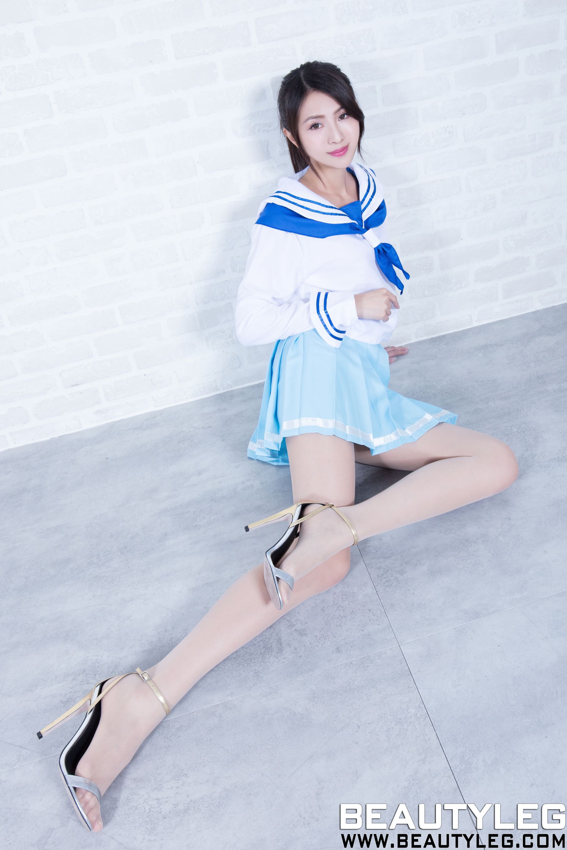 No.1437 简晓育Vicni 高跟美腿-图14