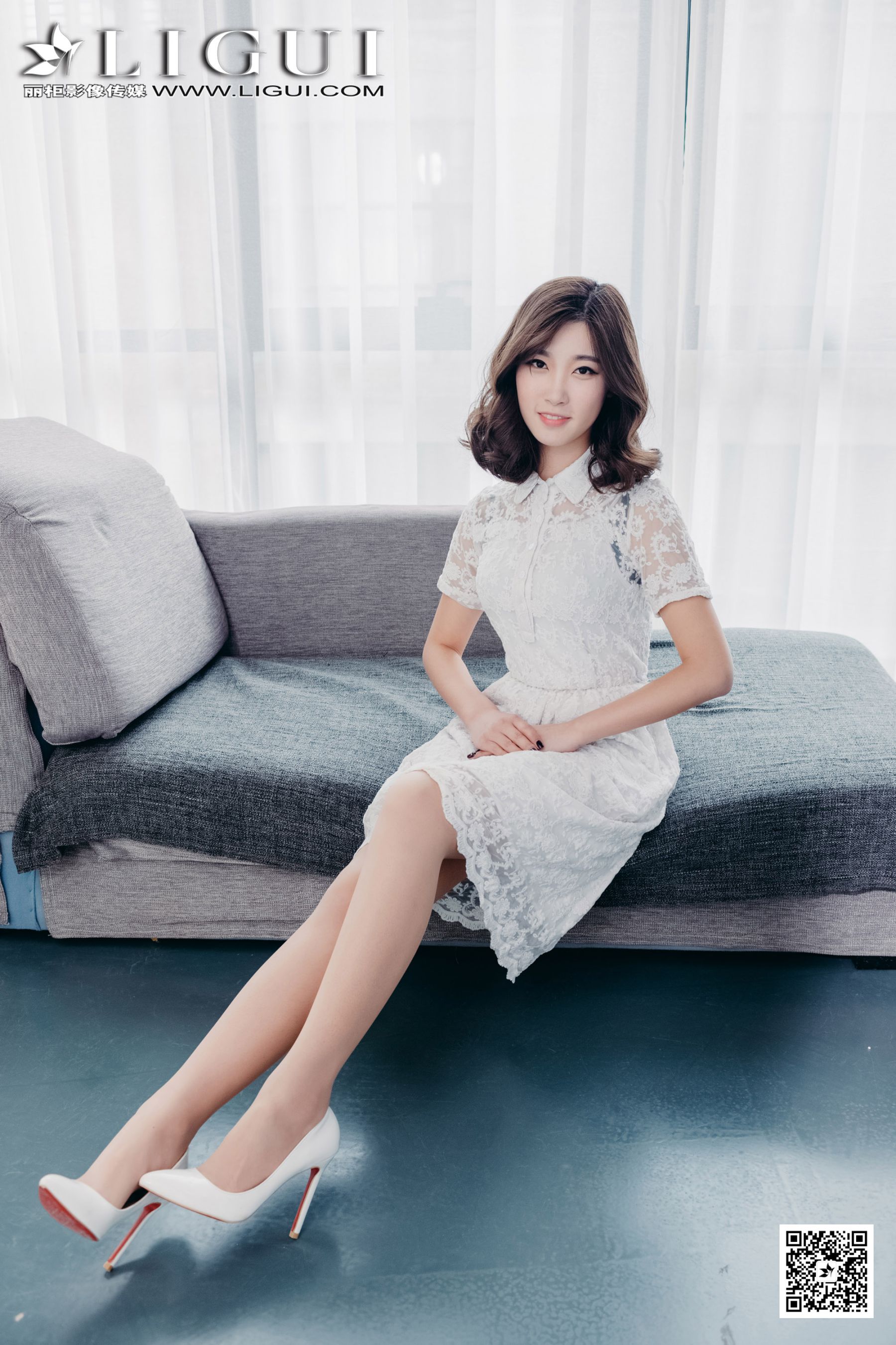 筱筱《蕾丝连衣裙》  美腿丝足-图12