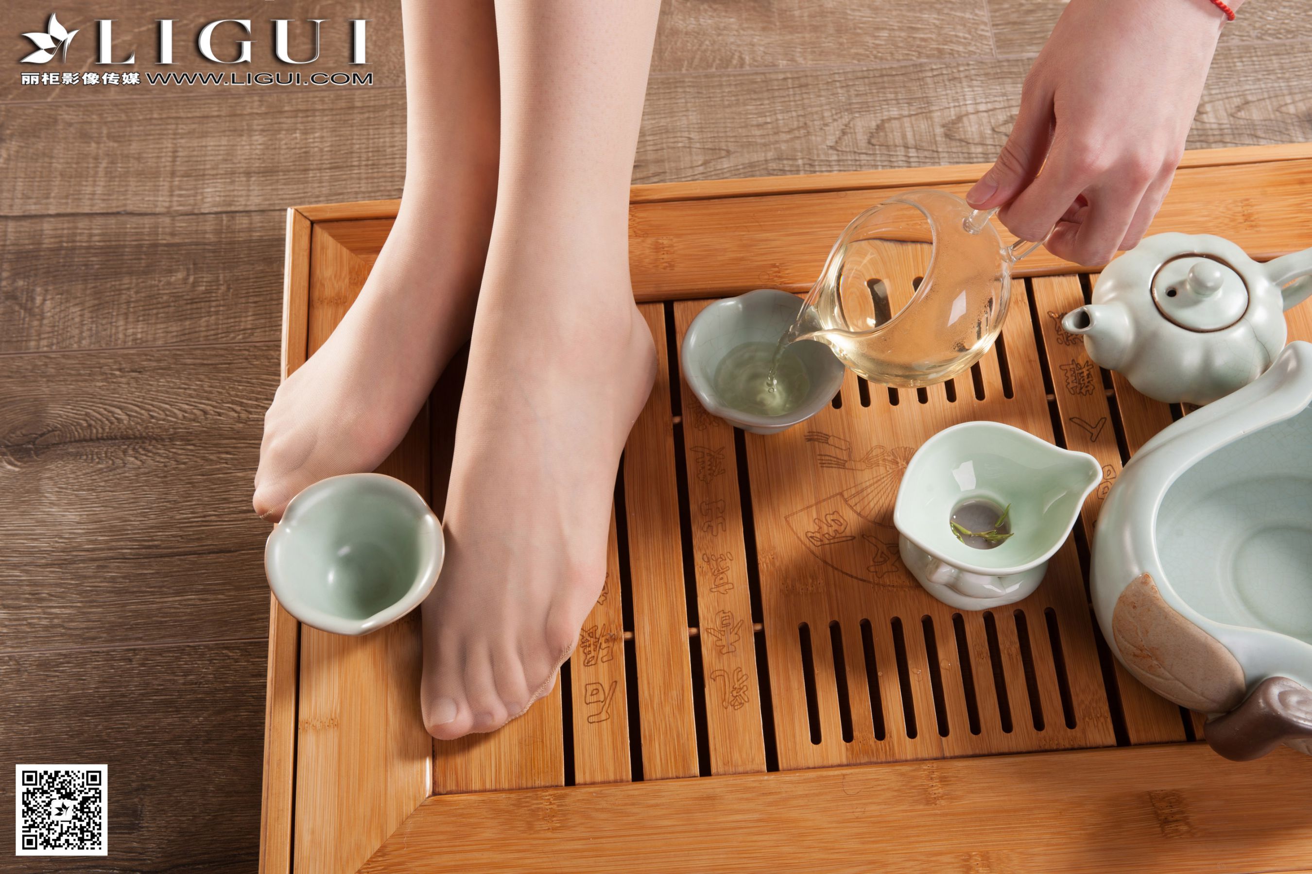 婷婷《旗袍茶道》  美腿丝足-图5