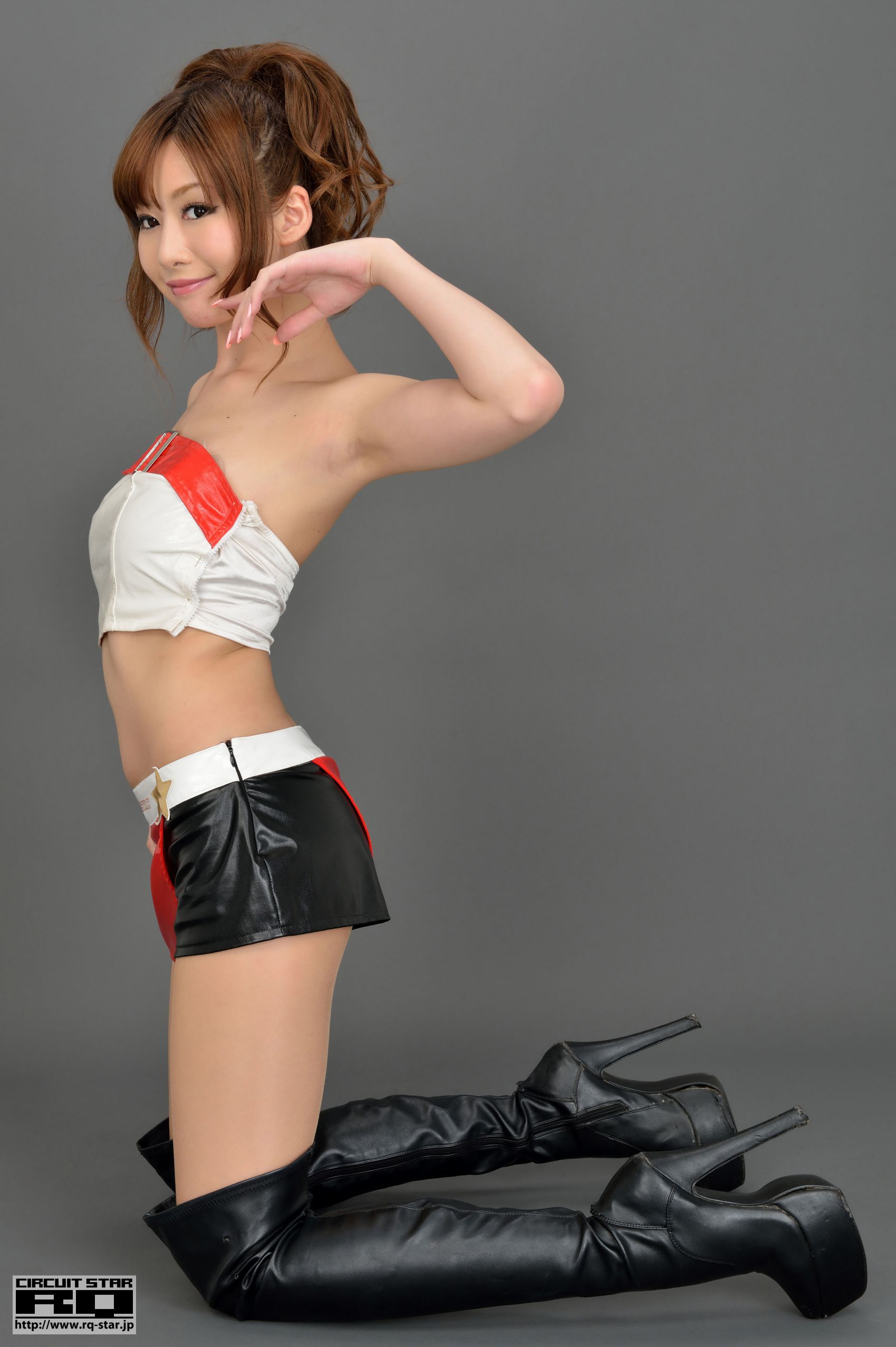 NO.00665 白河あおい Aoi Shirakawa Race Queen 写真集-图3