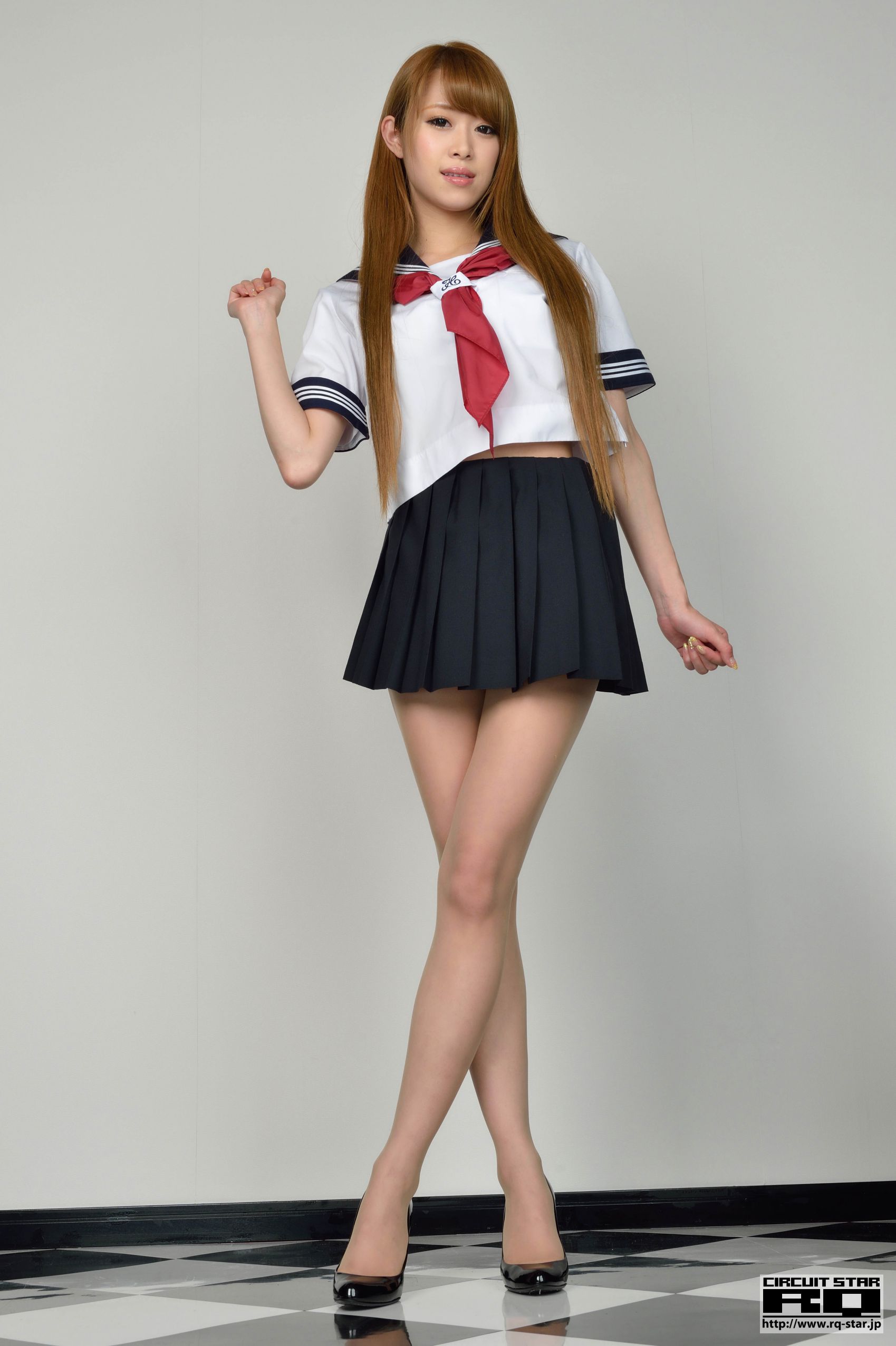 NO.00680 Rima Serizawa 芹澤里茉 Sailor 写真集-图1