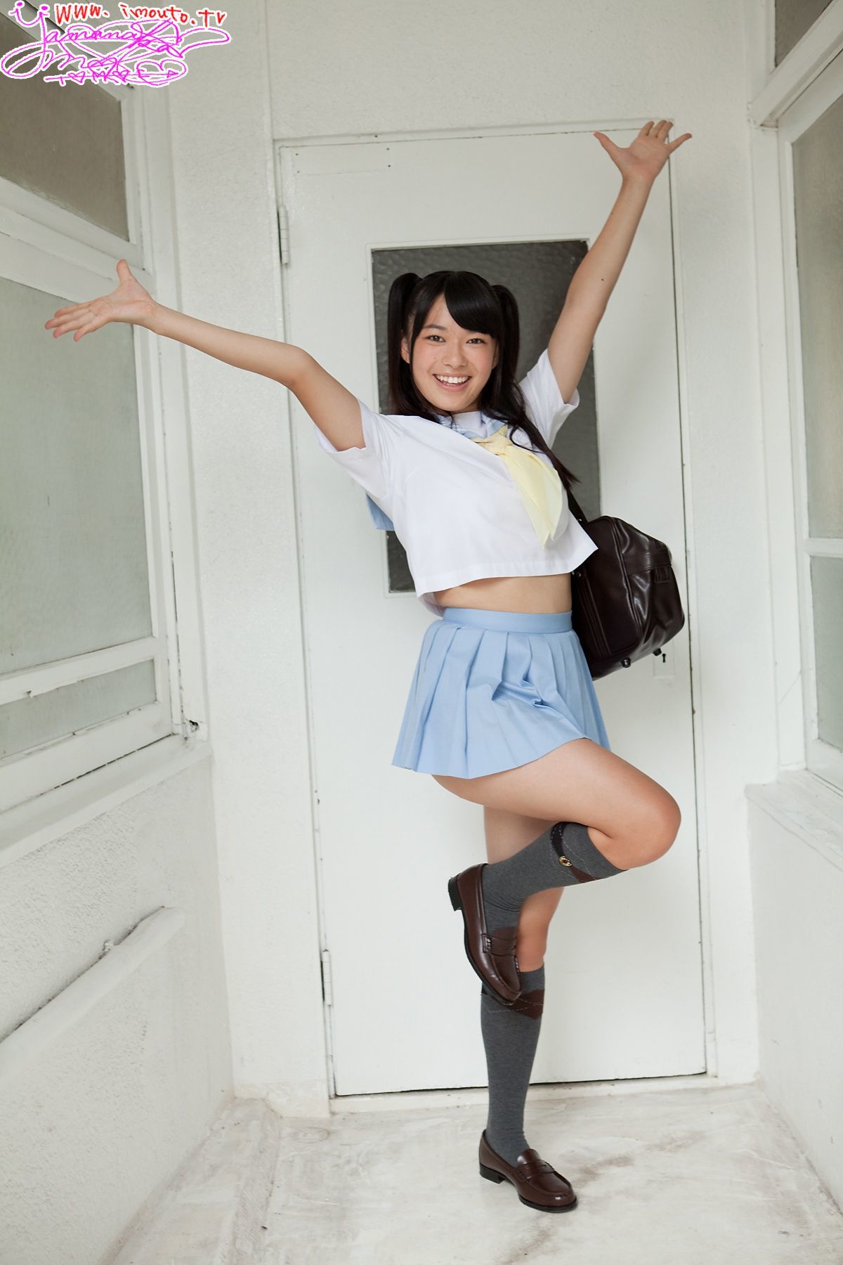 山中知惠 ~ cosplay 学生装诱惑-图4