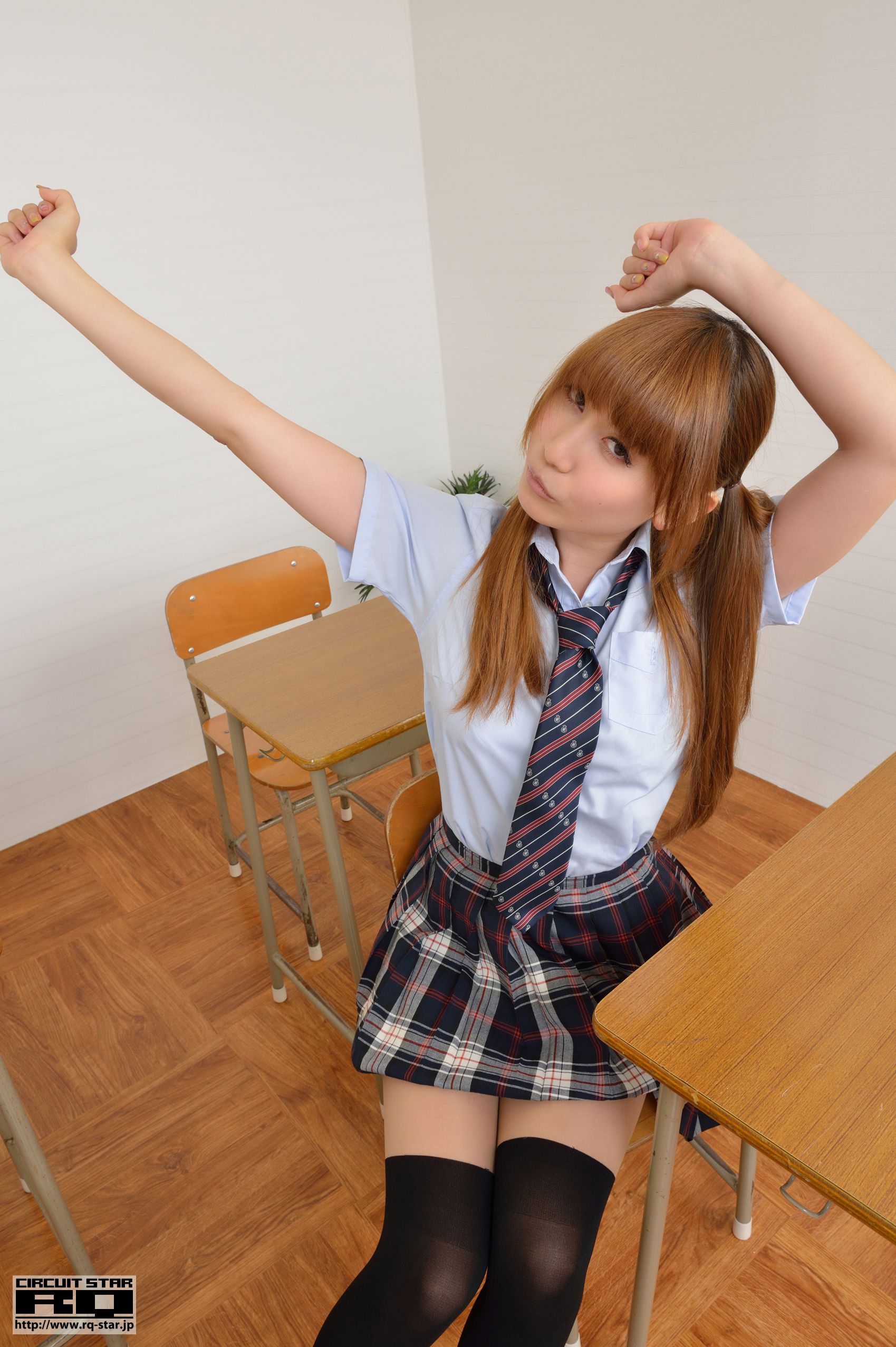 NO.00687 Manon Natsukawa 夏川マノン School Girl 校服系列 写真集-图26