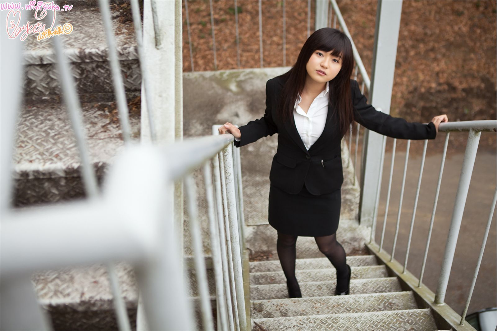 山中真由美 第七部《黑丝女教师系列》  Stage2 Gallery Kana-图0