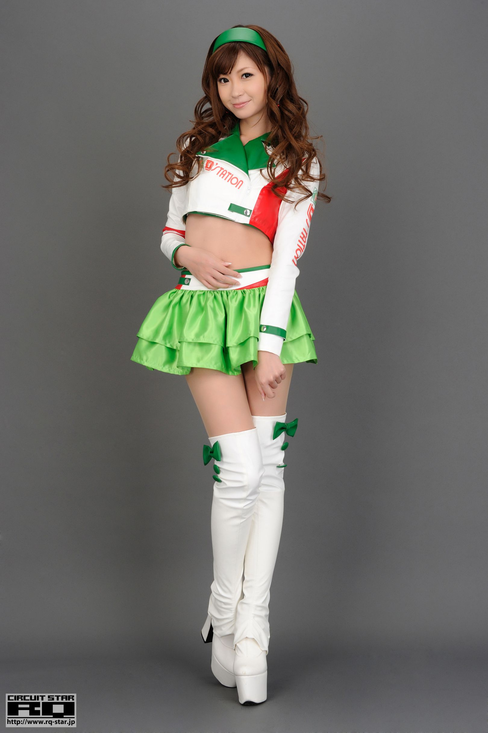 NO.00714 佐崎愛里 Race Queen 赛车女郎 写真集-图0