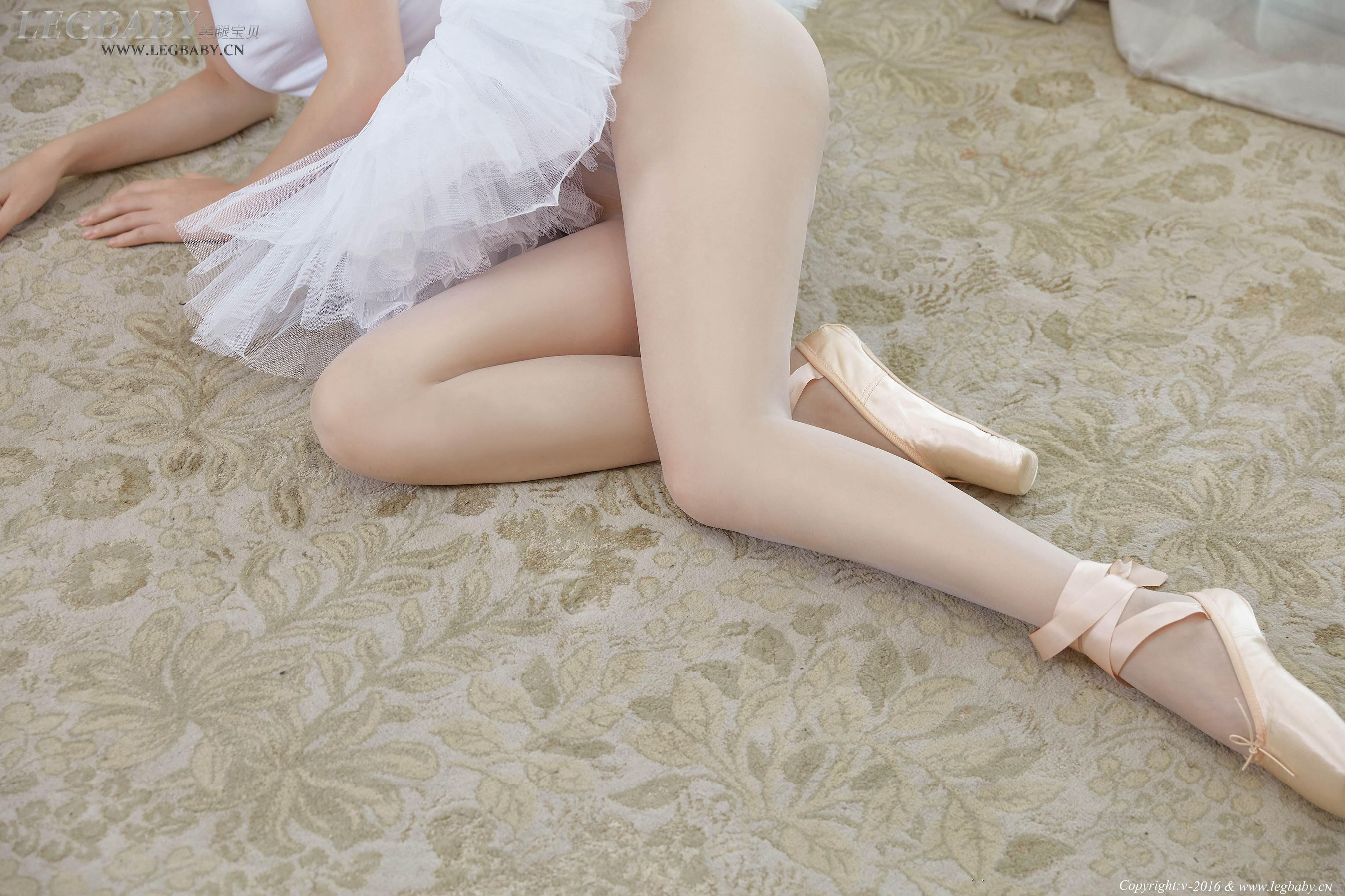 潇潇《芭蕾女孩》  V027-图5