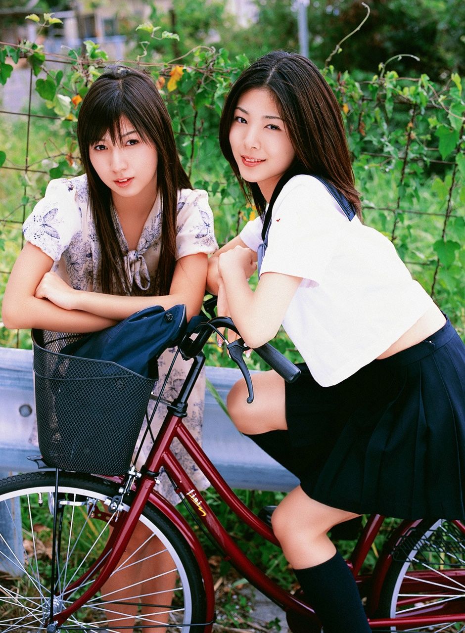 青谷优衣+小田あさ美  制コレGP ソログラビア Vol.15-图11