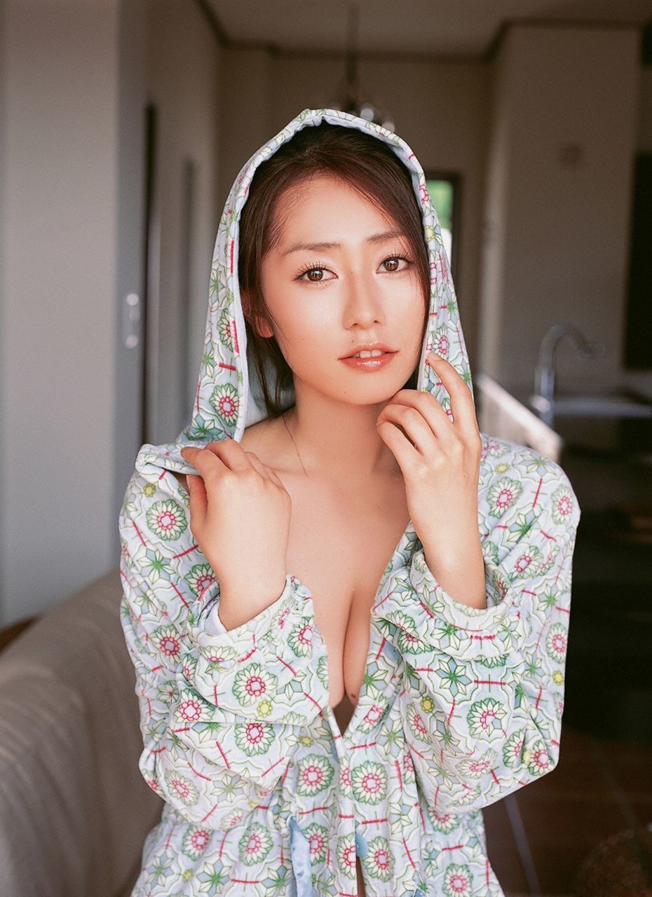 Tani Momoko 谷桃子  No.095-图1