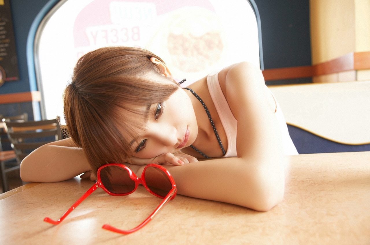 篠田麻里子《We re glad to see you again!》  No.097-图5