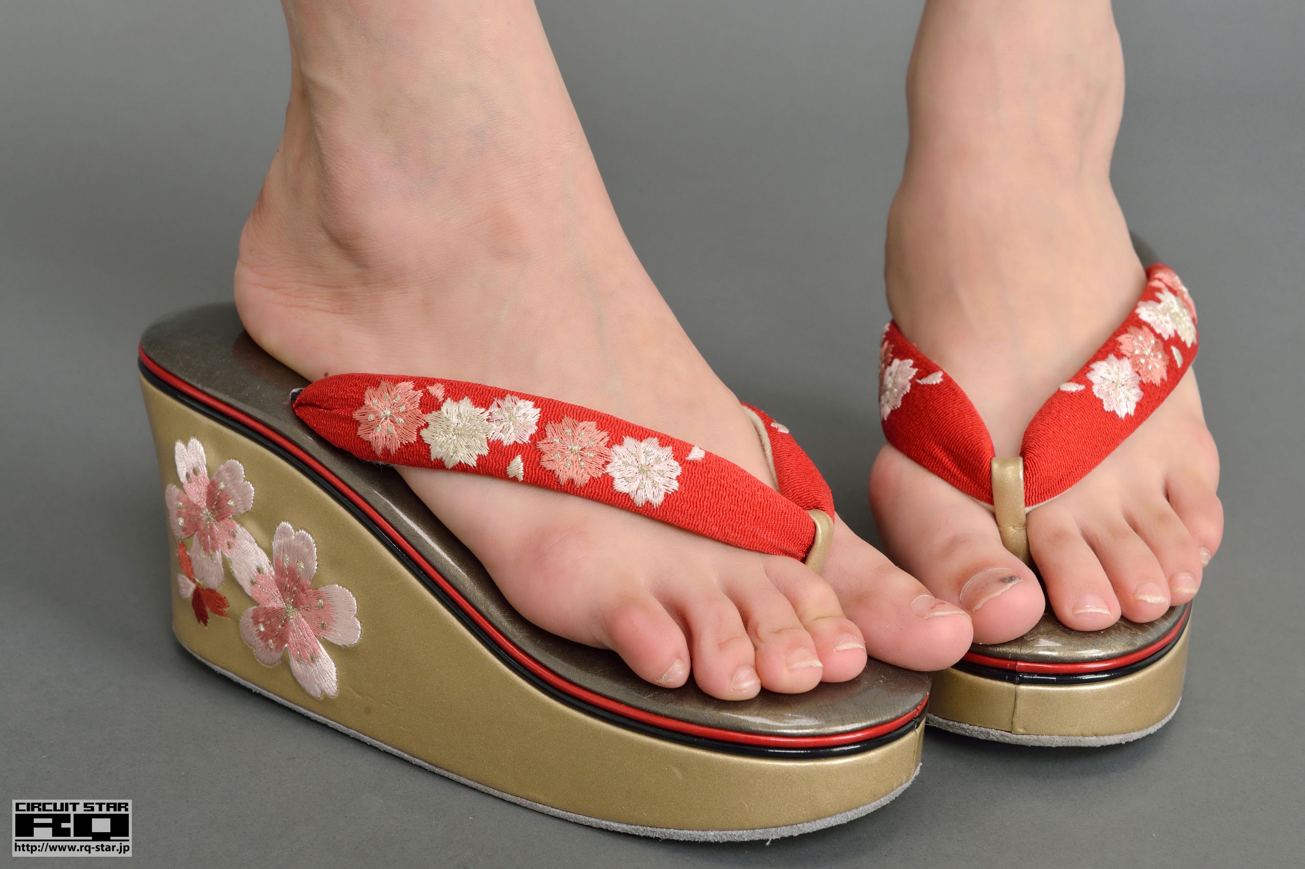 NO.00725 Natsuki Higurashi 日暮なつき Race Queen 写真集-图28