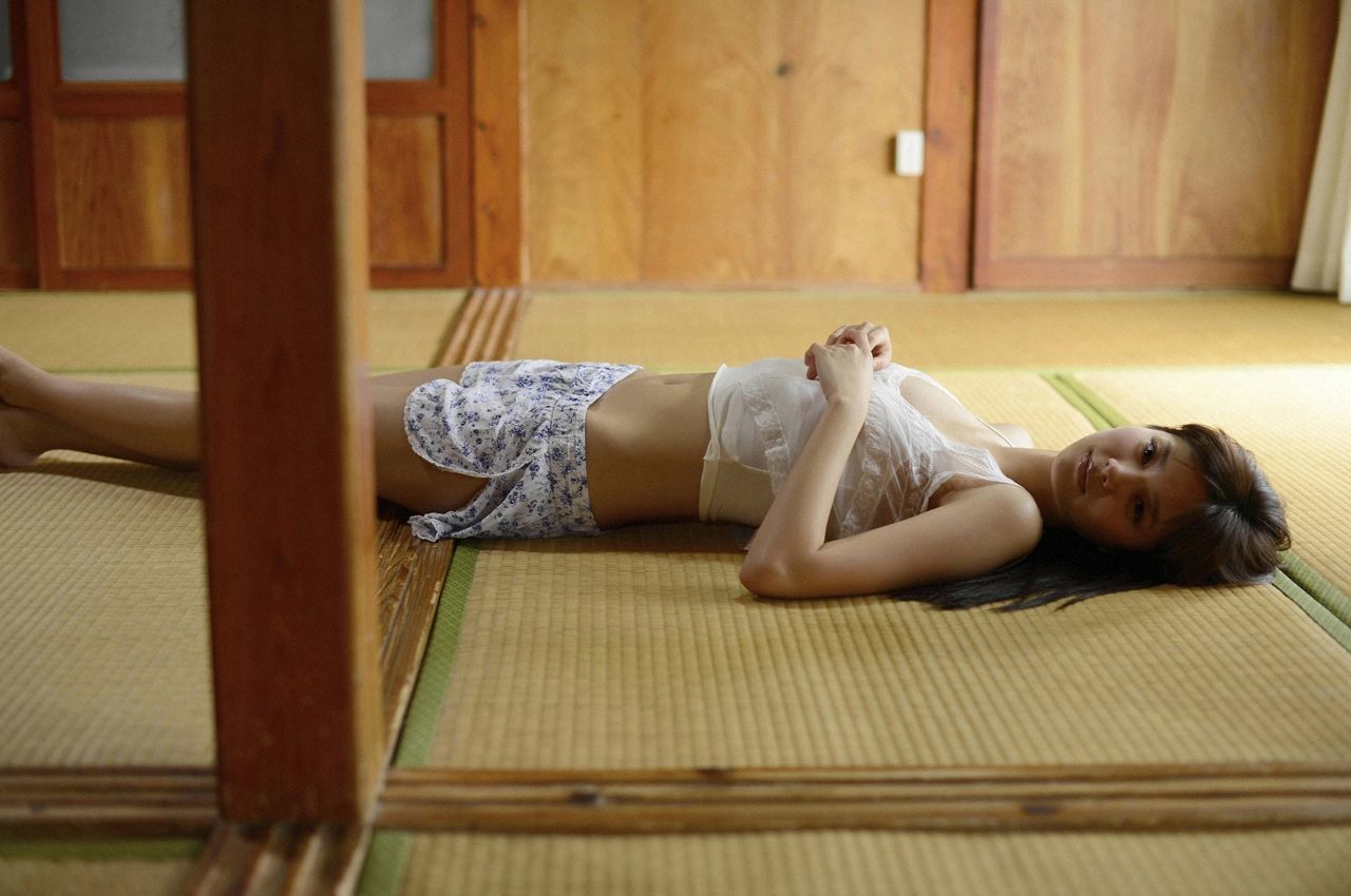 新川優愛《美しすぎる彼女に一目惚れ》  No.157-图112