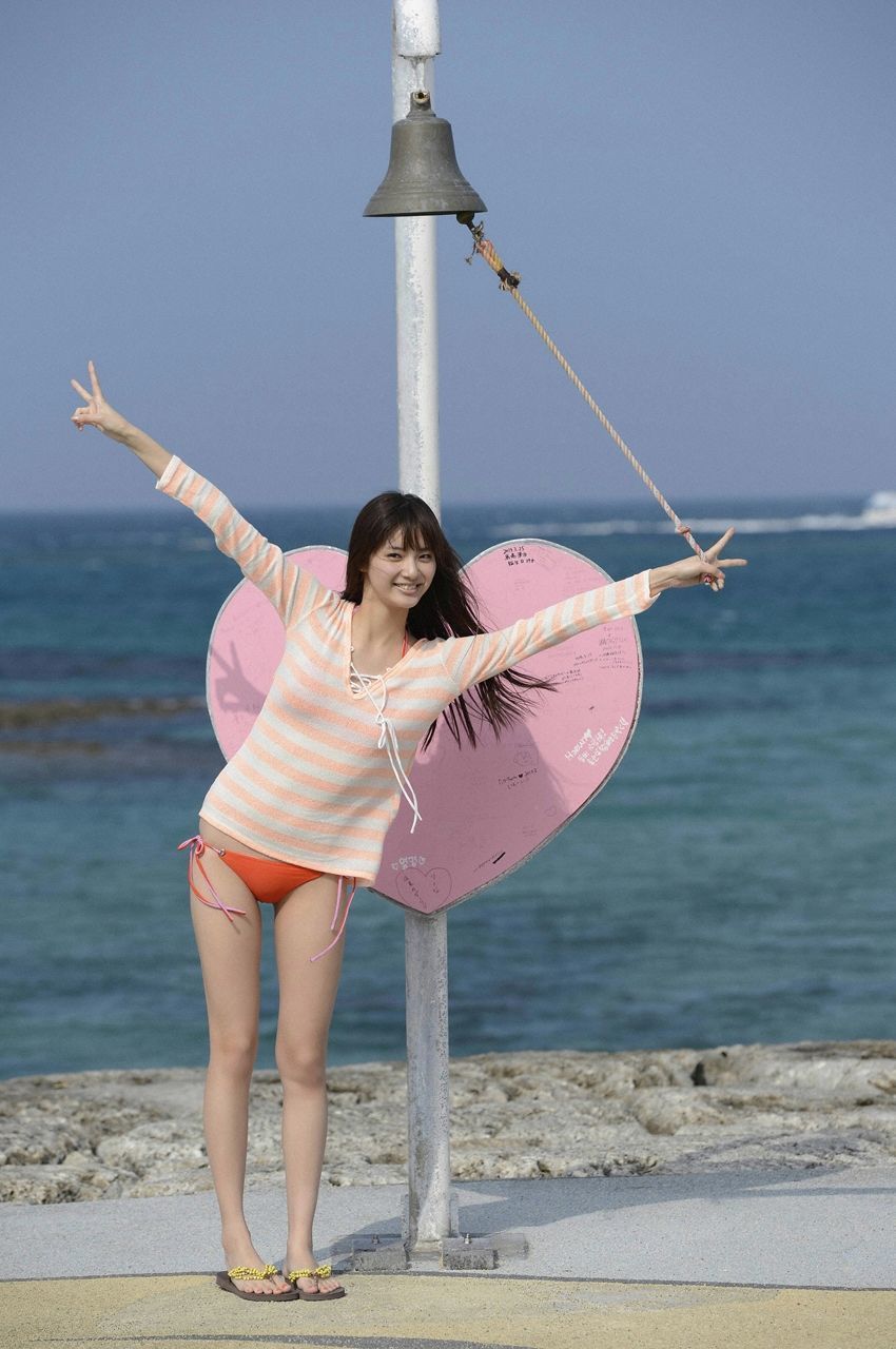 新川優愛《美しすぎる彼女に一目惚れ》  No.157-图42