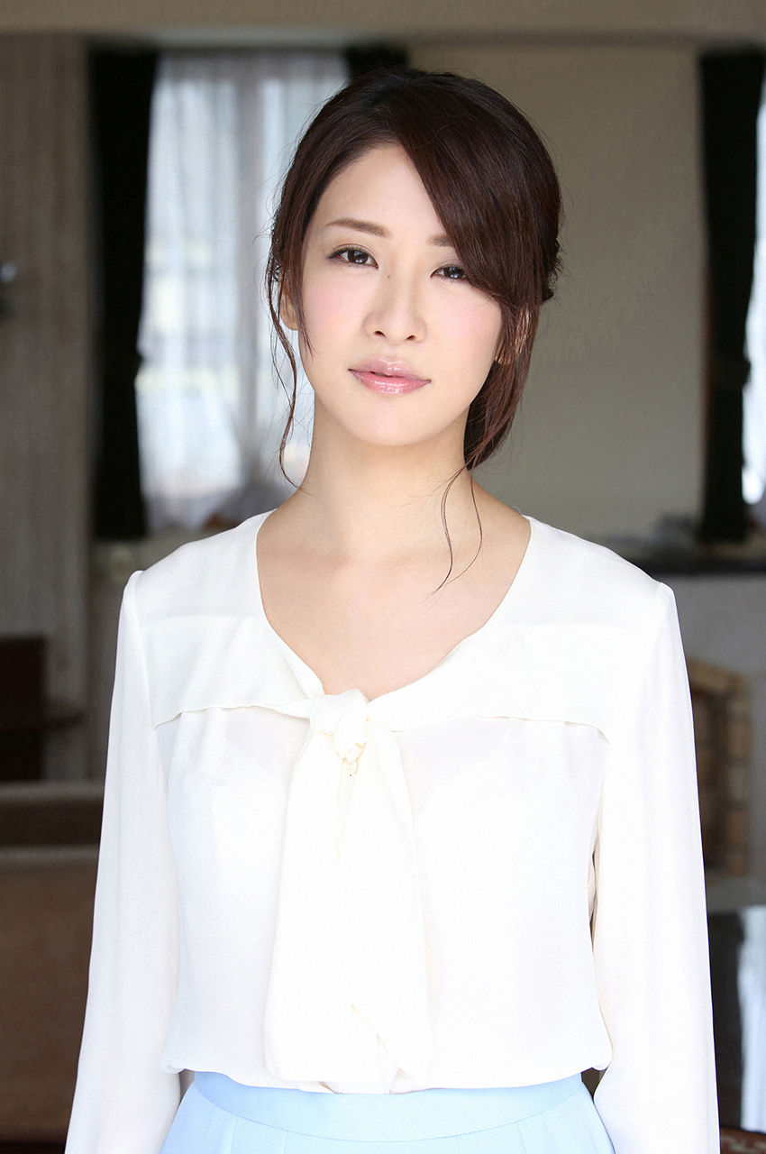 神室舞衣《清楚妻の仮面の下》  No.178-图44