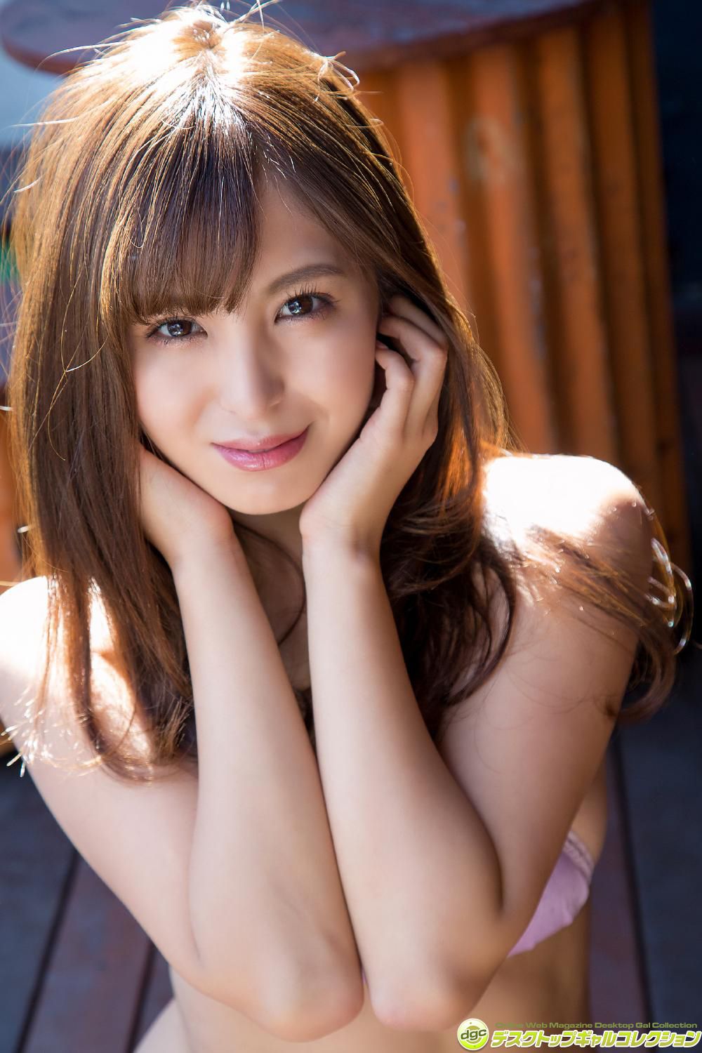 柳いろは《バラエティ番組などで活躍中の美脚お姉さん》-图74