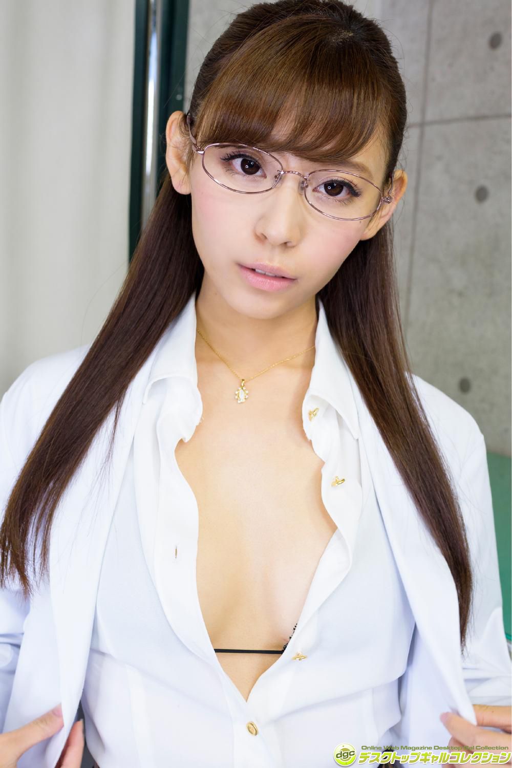 小日向結衣《グラビア界☆期待の新星が制服美女天に登場》-图59