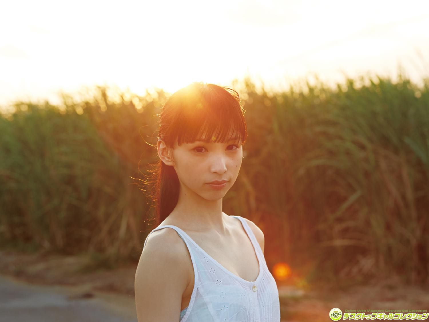 鹤卷星奈《爽やか笑顔とスレンダーボディで大人気！！》-图88