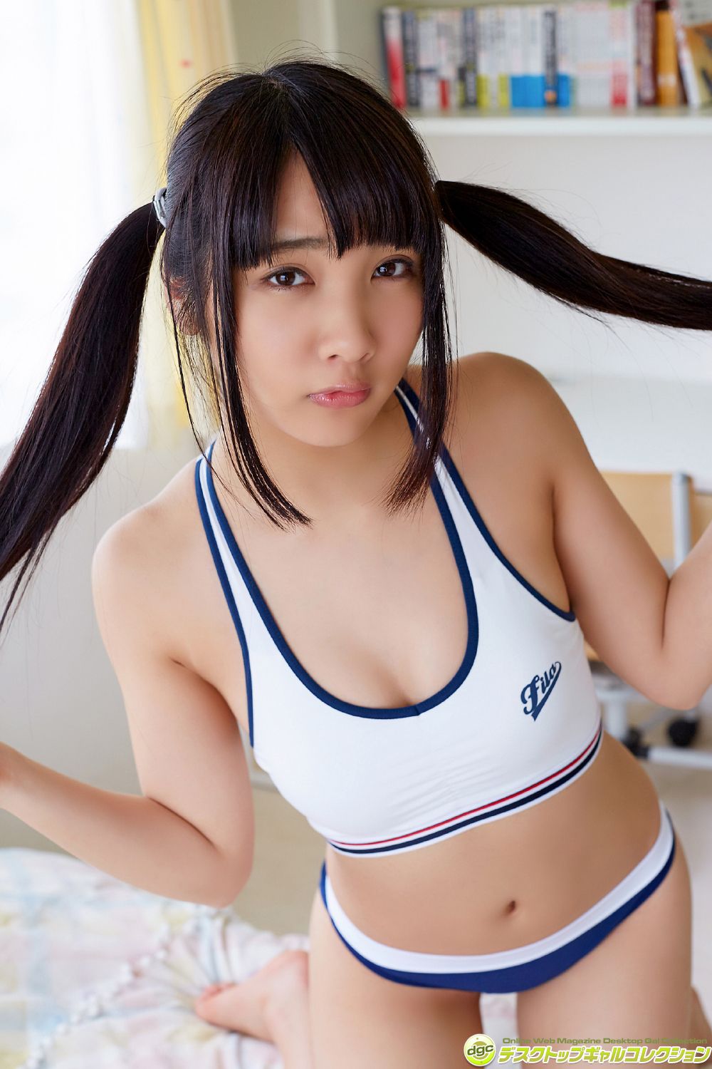 水沢柚乃《声優にもチャレンジ！巨乳ゲームアイドル！》-图71