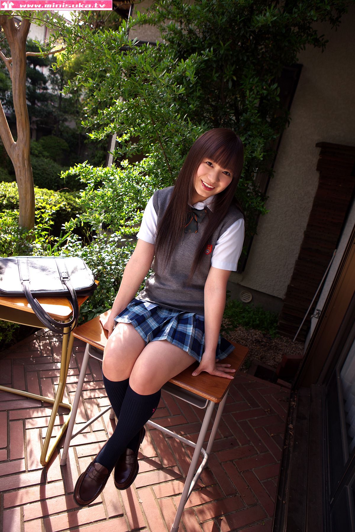 Moe Kubo 久保萌 現役女子高生-图4