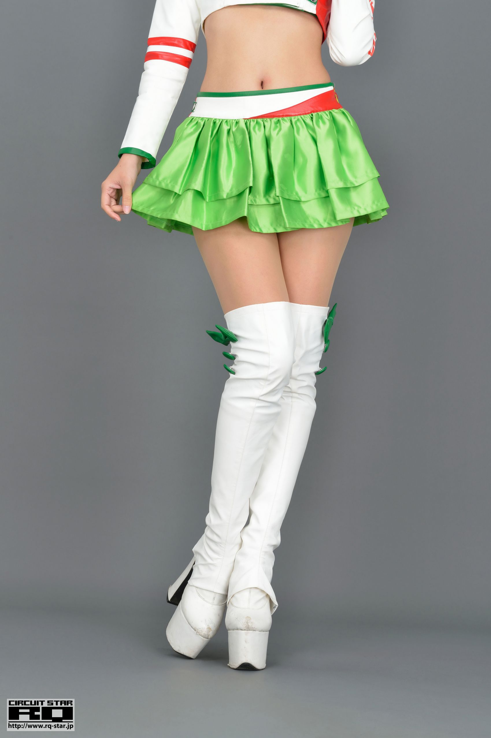 NO.00742 安藤ちひろ Race Queen 赛车女郎 写真集-图3