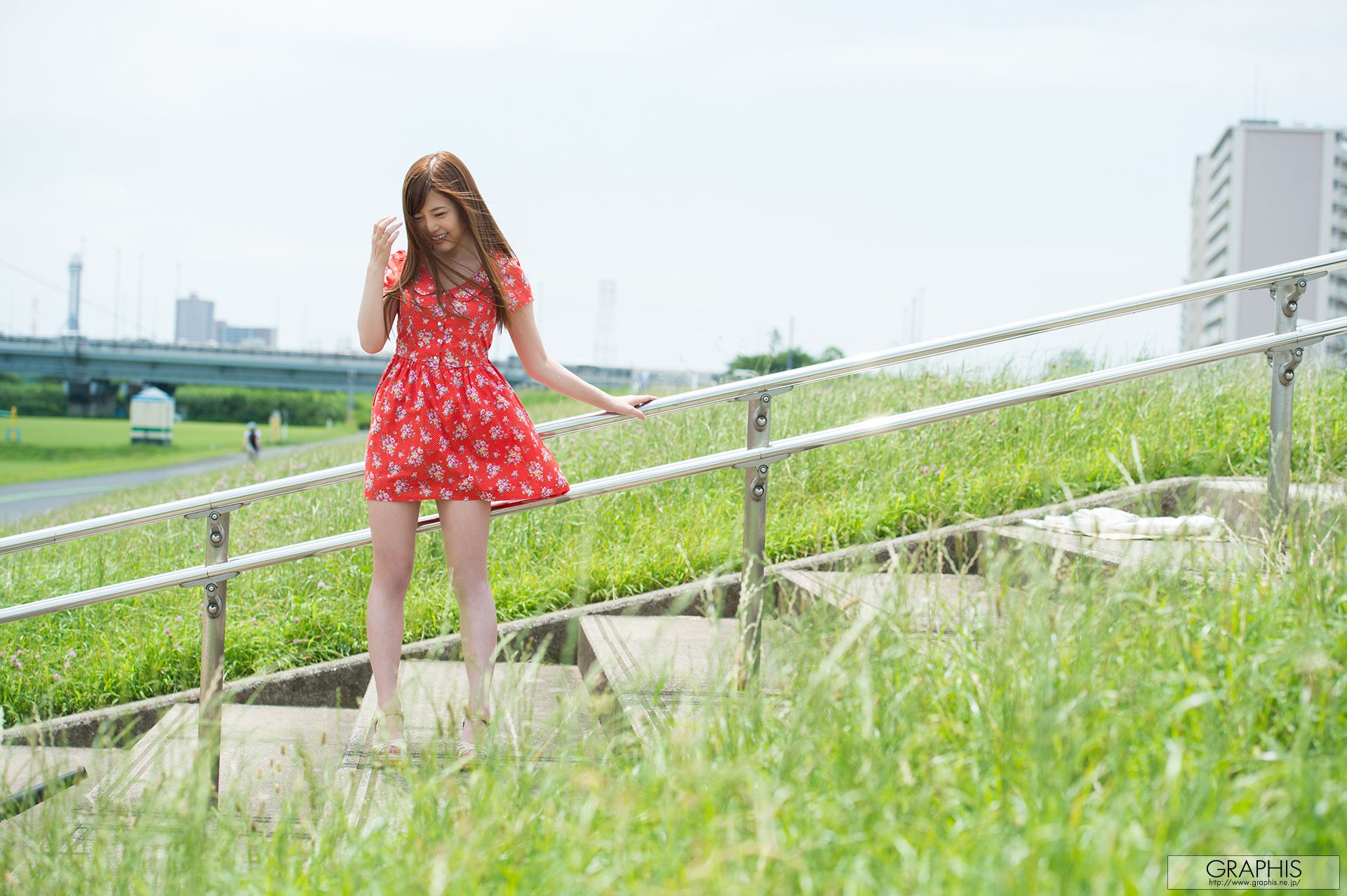 榊梨々亜/榊梨梨亚《Be shy》  Gals-图4