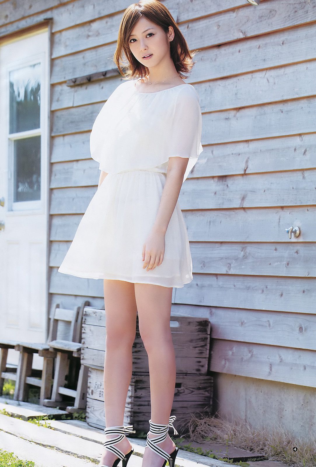 佐々木希 AKB48 水沢奈子  2011年No.25 写真杂志-图4