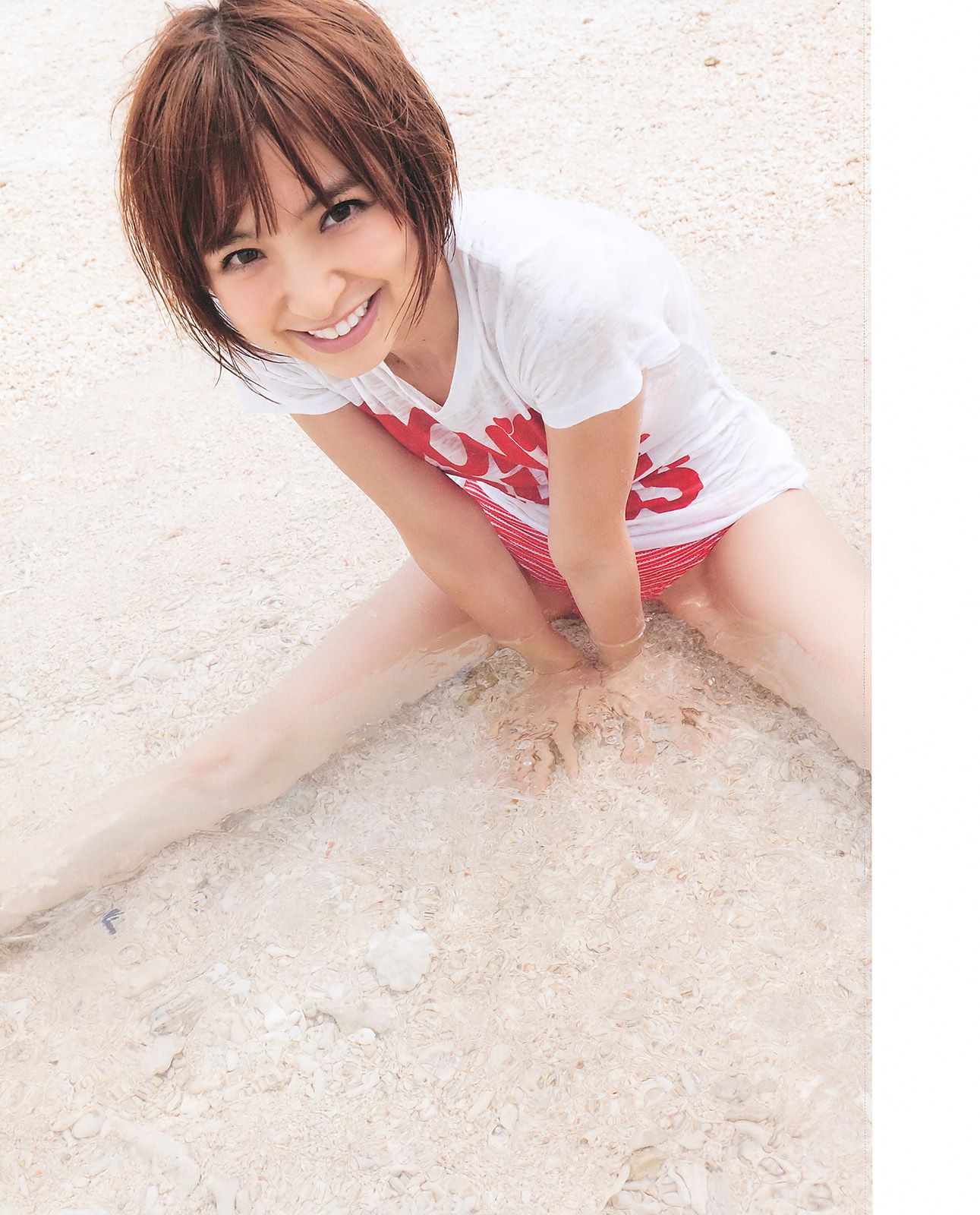 篠田麻里子 日南響子  2011年No.36-37写真杂志-图23